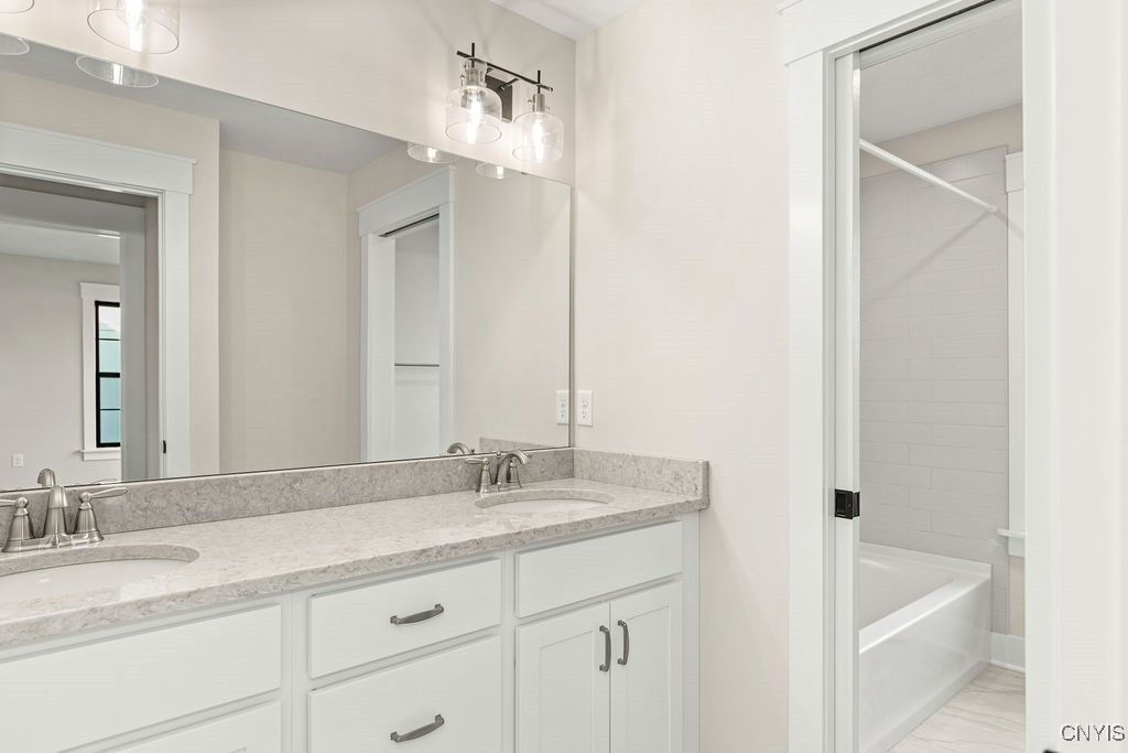 Baldwinsville, New York, 13027, United States, 4 Bedrooms Bedrooms, ,3 BathroomsBathrooms,Residential,For Sale,1991108