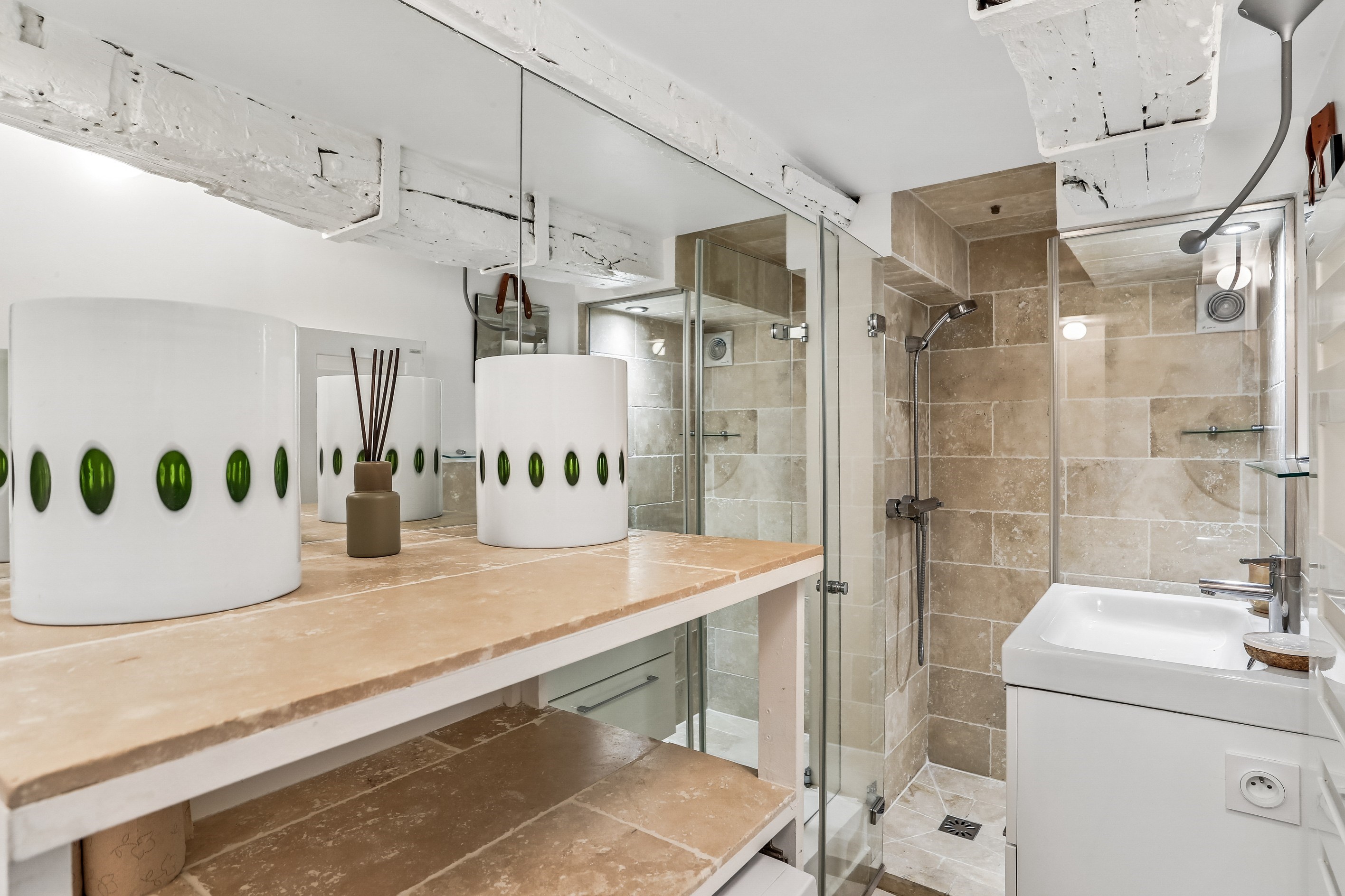  Superb Pied-à-Terre with a Private Terrace - 物件實景