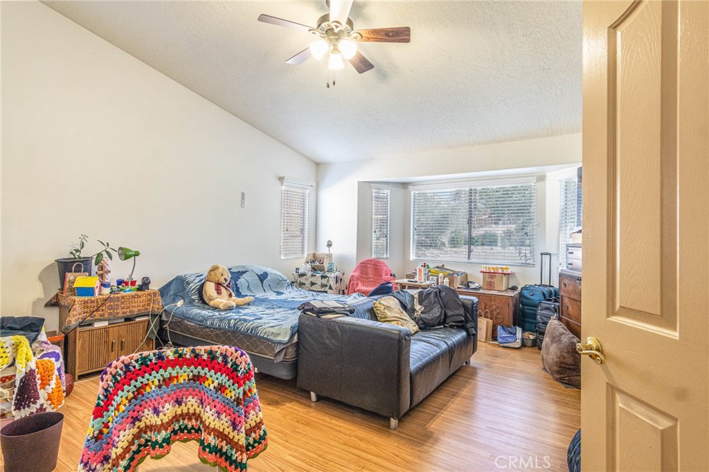 Apple Valley, California, 92308, United States, 4 Bedrooms Bedrooms, ,2 BathroomsBathrooms,Residential,For Sale,1974217