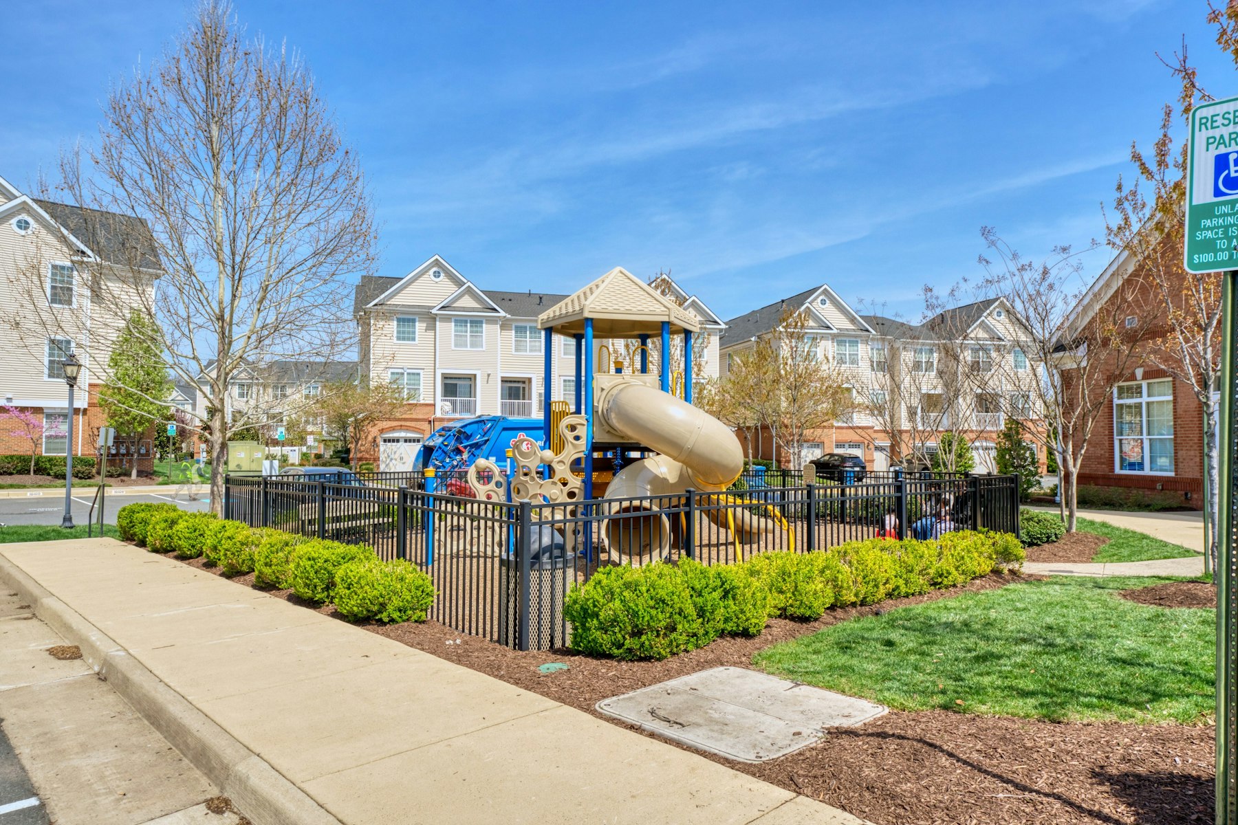  23290 Milltown Knoll Square, Ashburn, VA, 20148 - 物件實景