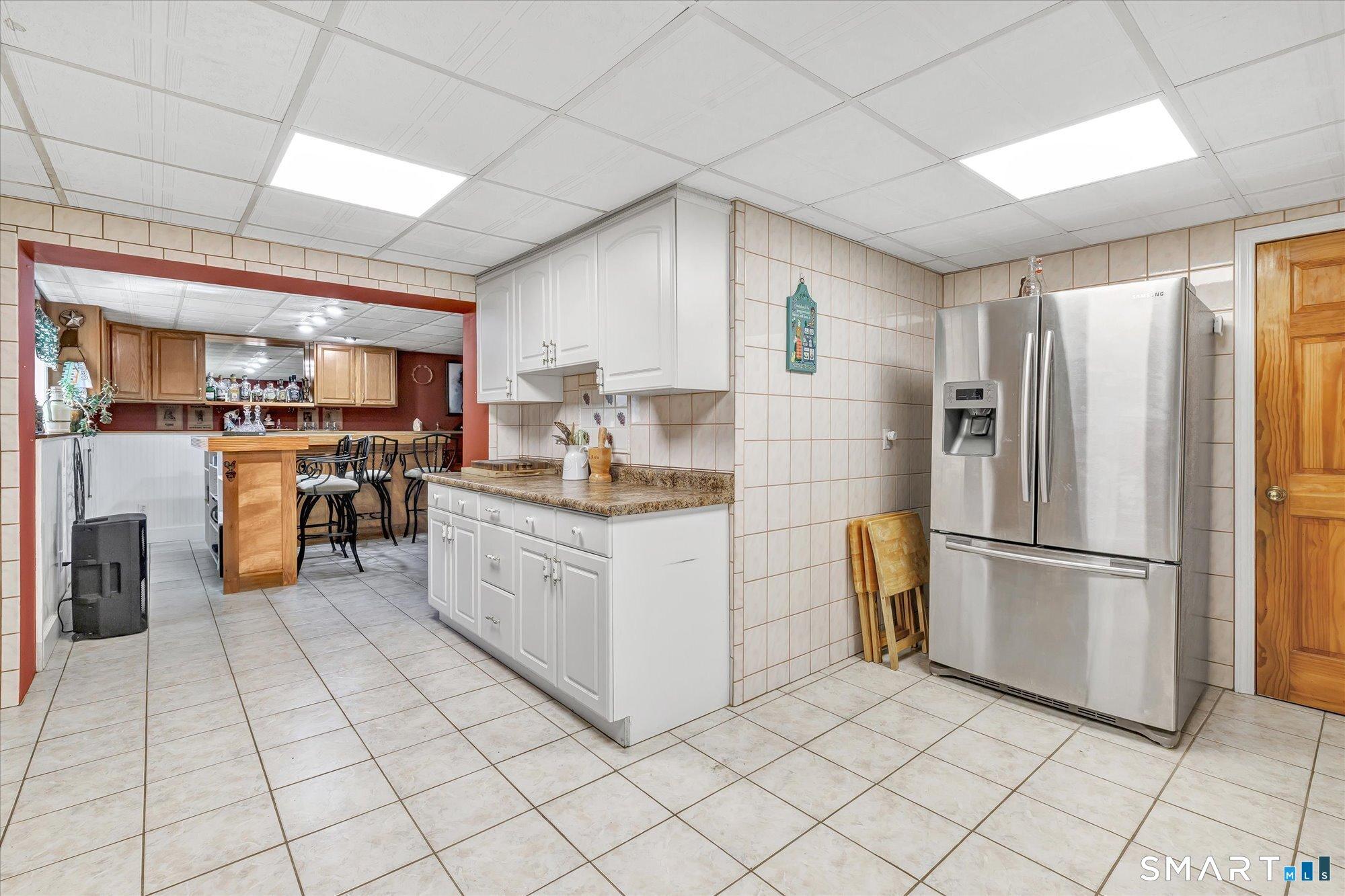 Shelton, Connecticut, 06484, United States, 4 Bedrooms Bedrooms, ,4 BathroomsBathrooms,Residential,For Sale,2049077