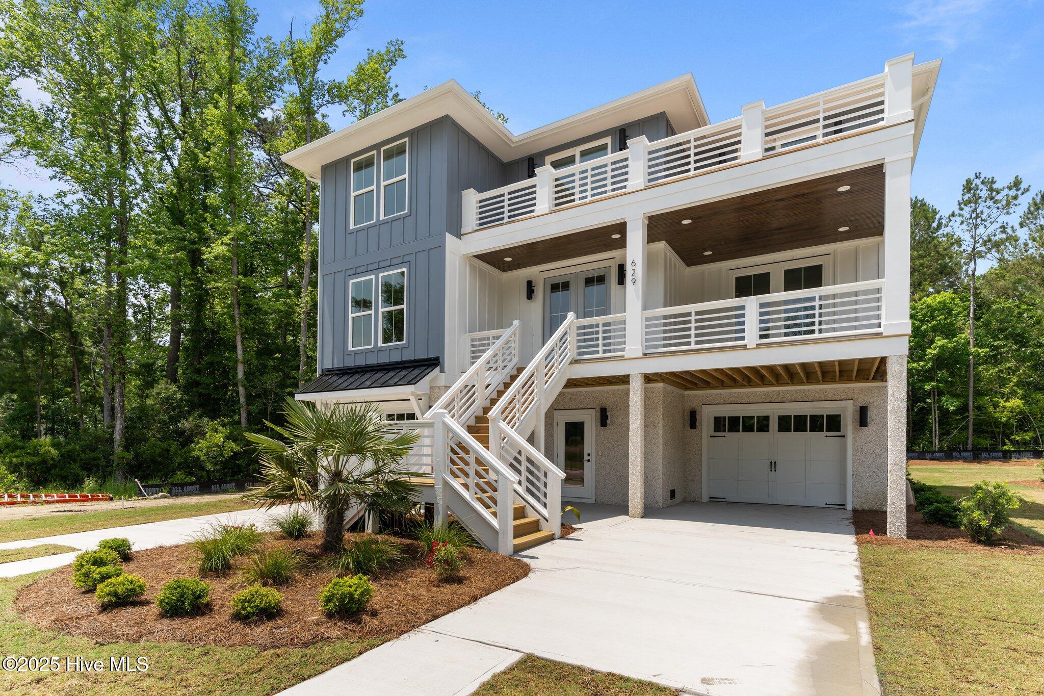 Wilmington, North Carolina, 28411, United States, 4 Bedrooms Bedrooms, ,4 BathroomsBathrooms,Residential,For Sale,1979455