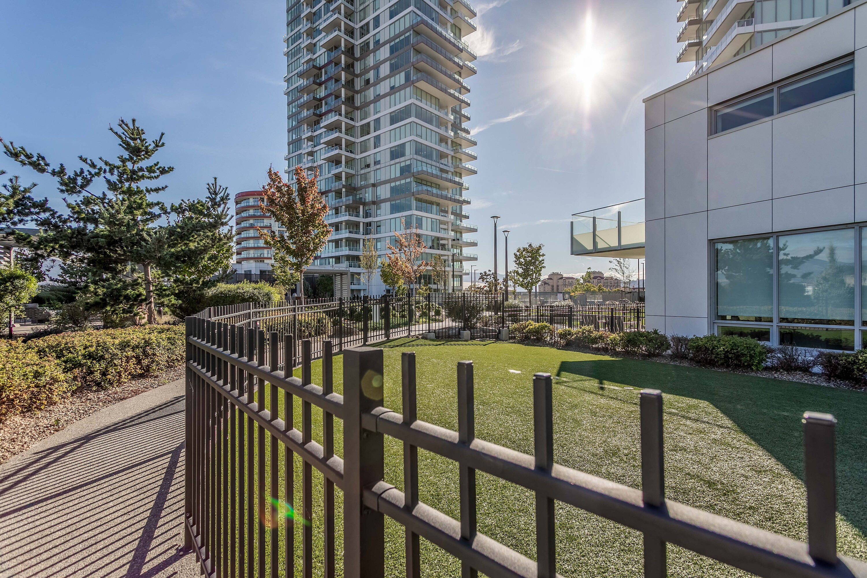  Unobstructed Views of the Lake - 物件實景