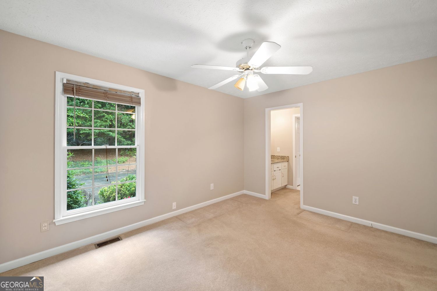 Canton, Georgia, 30114, United States, 4 Bedrooms Bedrooms, ,4 BathroomsBathrooms,Residential,For Sale,1860332