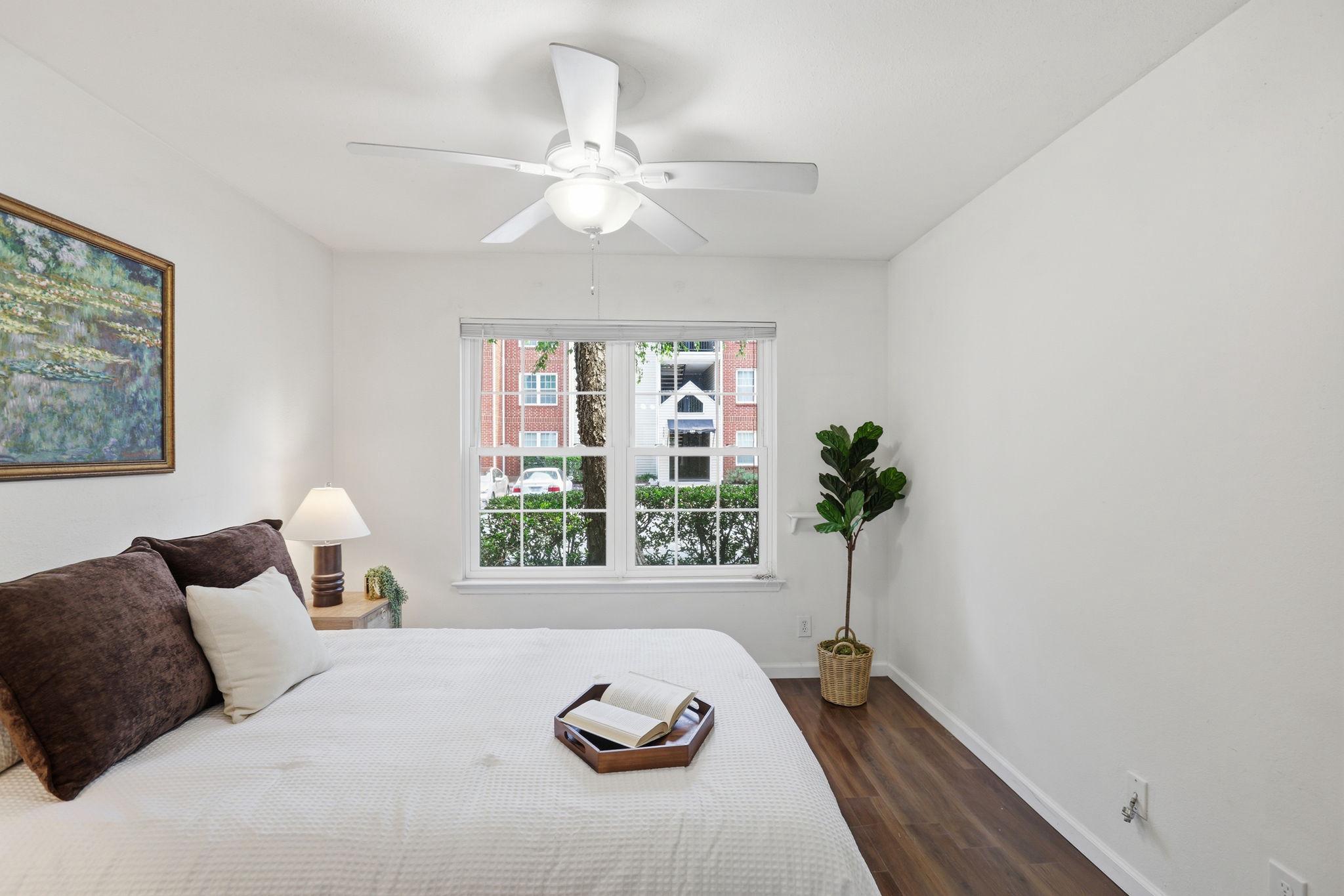  3303 Wyndham Circle, Alexandria, VA, 22302 - 物件實景
