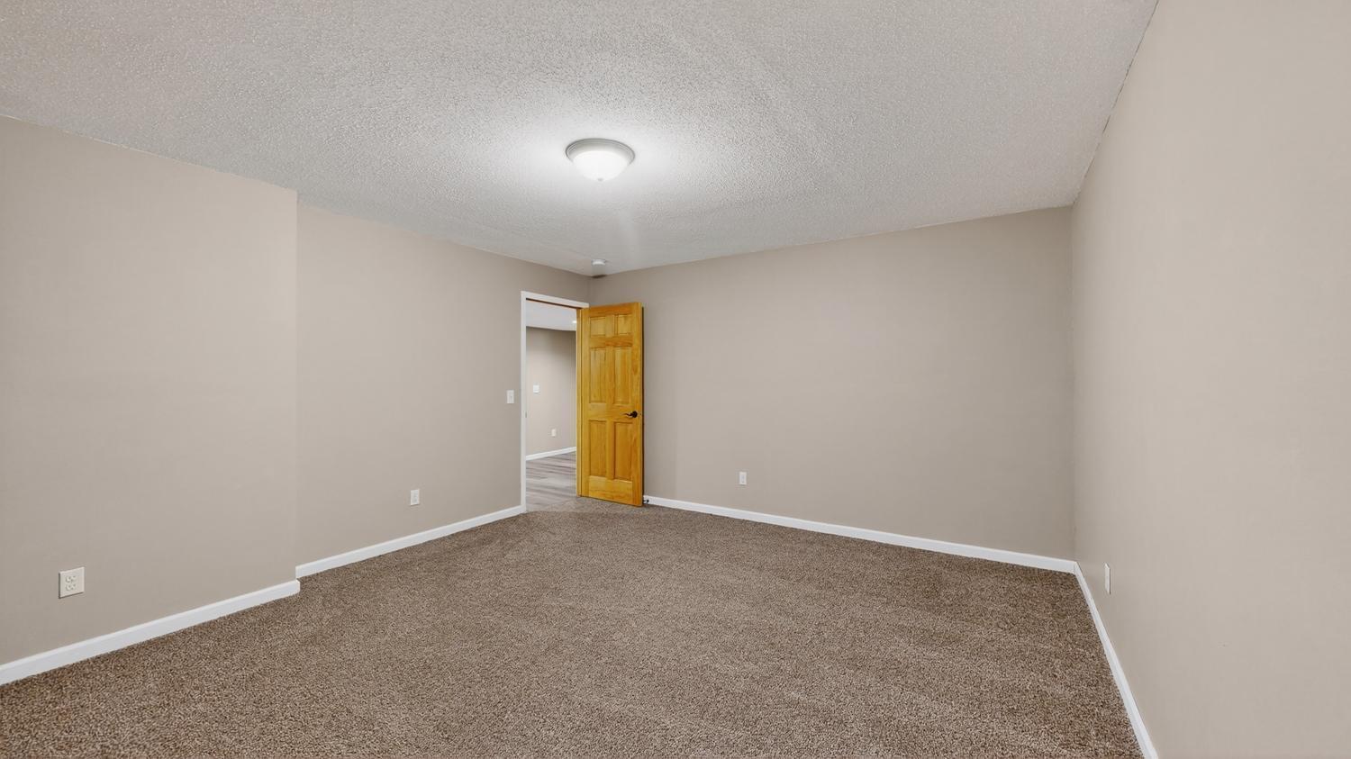 Udolpho Twp, Minnesota, 55917, United States, 5 Bedrooms Bedrooms, ,3 BathroomsBathrooms,Residential,For Sale,1940974