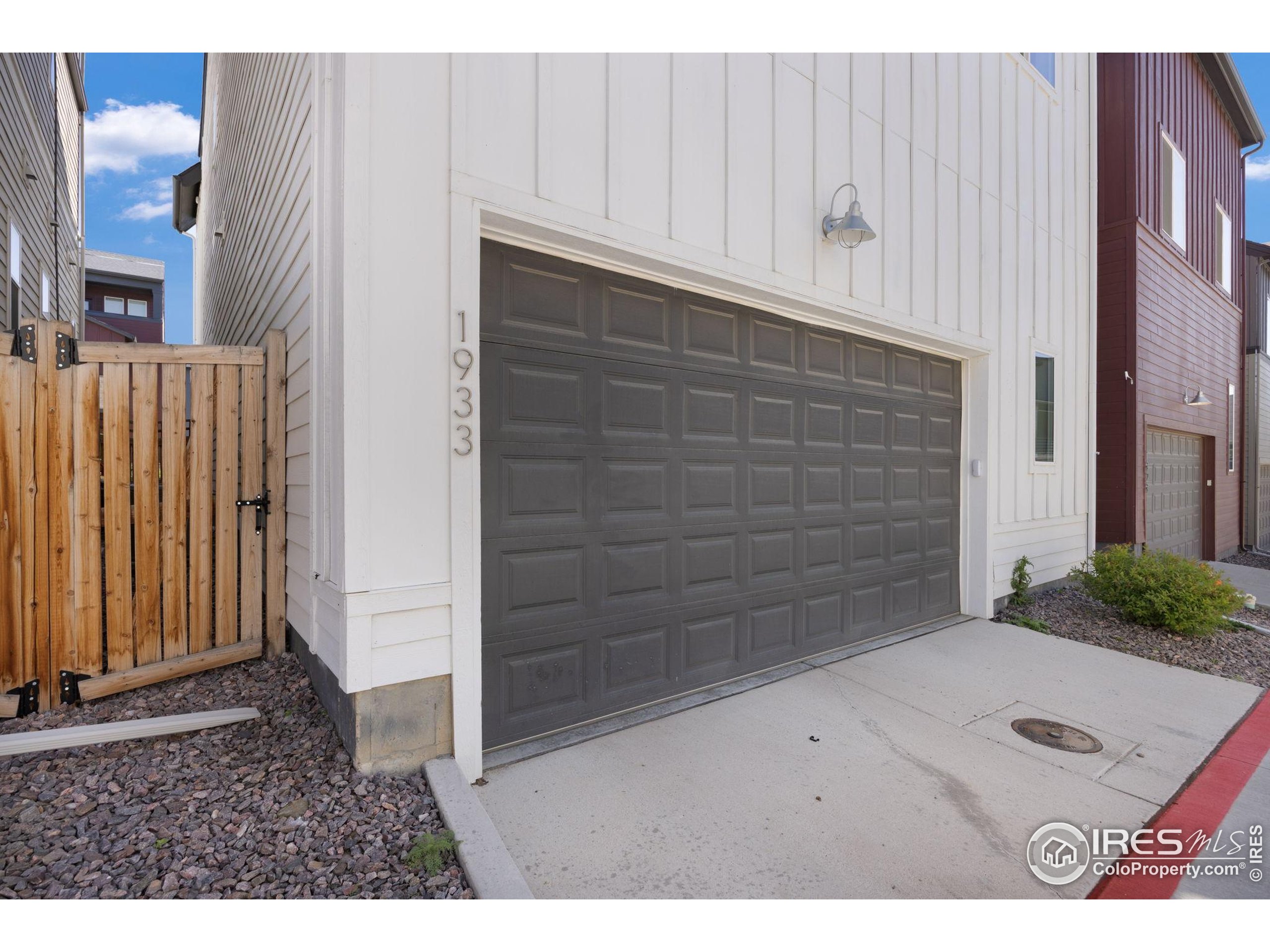 Broomfield, Colorado, 80023, United States, 3 Bedrooms Bedrooms, ,3 BathroomsBathrooms,Residential,For Sale,1805033