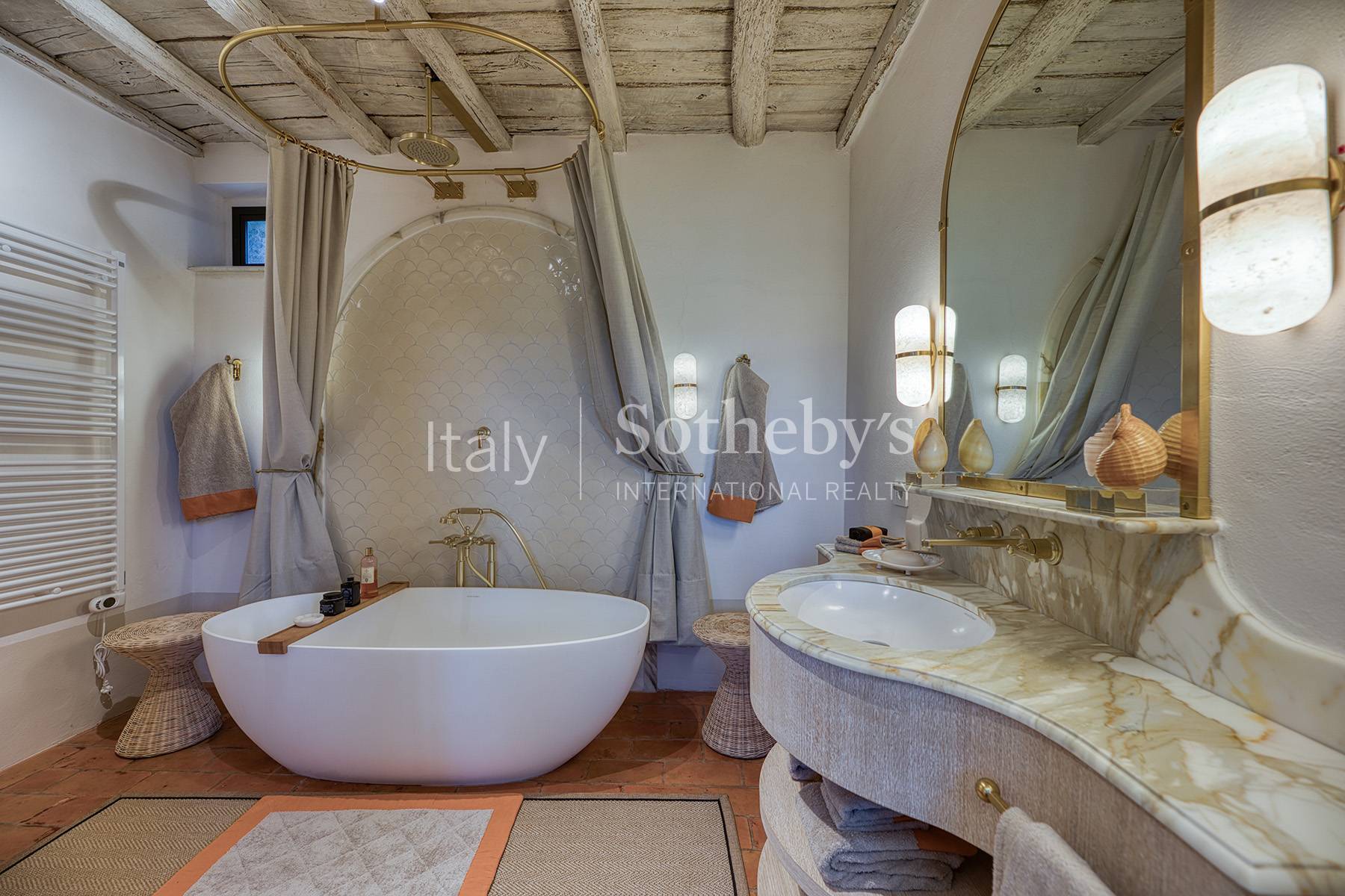  Refined renovated villa in the heart of Chianti - 物件實景