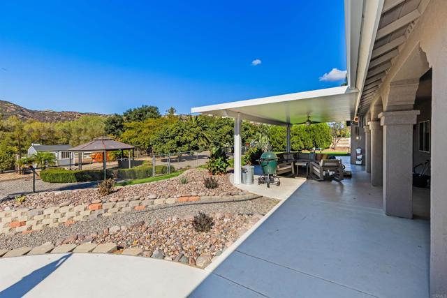 Ramona, California, 92065, United States, 4 Bedrooms Bedrooms, ,4 BathroomsBathrooms,Residential,For Sale,1985737