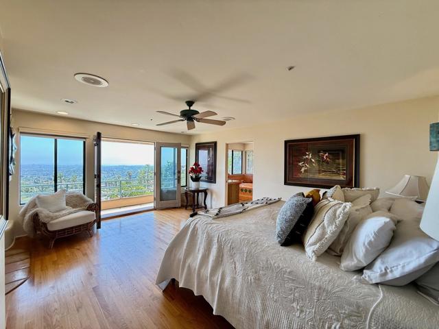 La Mesa, California, 91941, United States, 4 Bedrooms Bedrooms, ,5 BathroomsBathrooms,Residential,For Sale,1844670