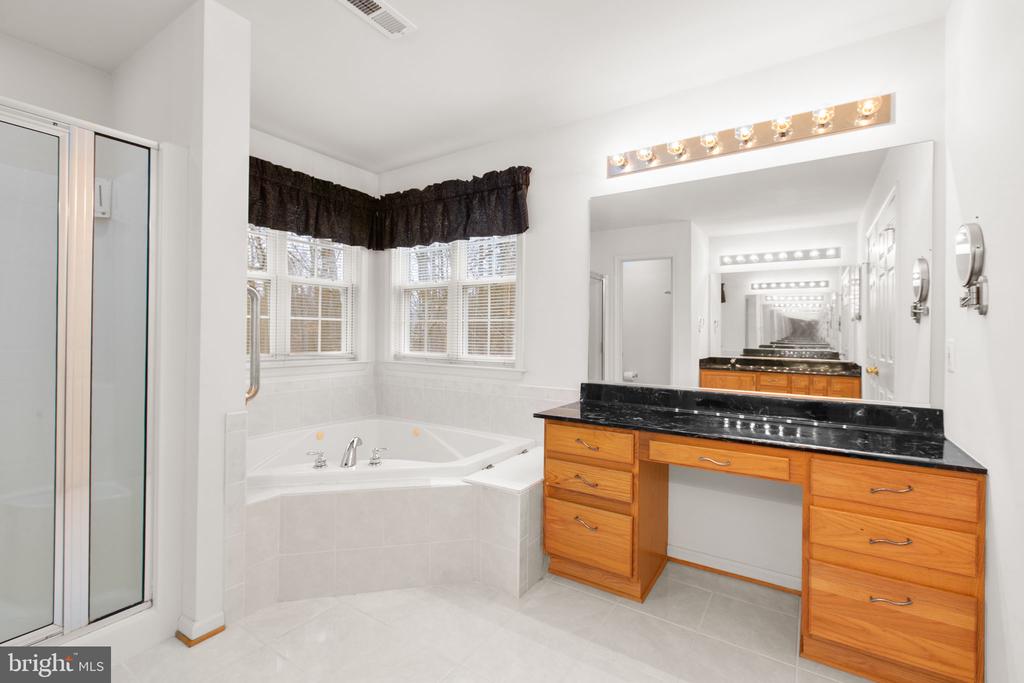 Stafford, Virginia, 22554, United States, 4 Bedrooms Bedrooms, ,4 BathroomsBathrooms,Residential,For Sale,2009309