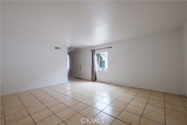 Riverside, California, 92503, United States, 14 Bedrooms Bedrooms, ,Residential,For Sale,1982130