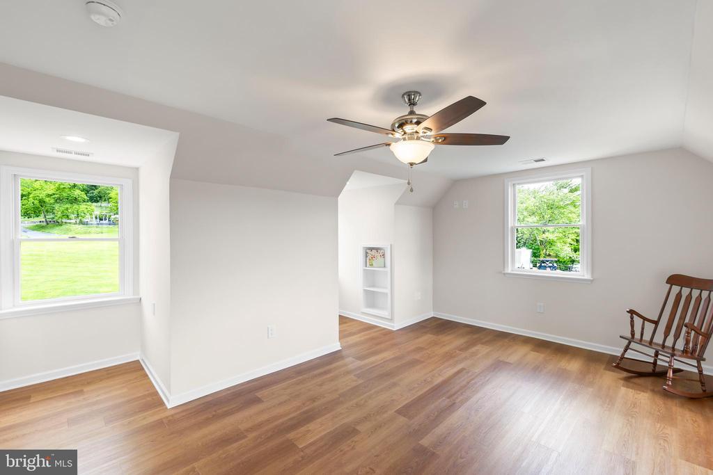 Winchester, Virginia, 22603, United States, 4 Bedrooms Bedrooms, ,3 BathroomsBathrooms,Residential,For Sale,1951596