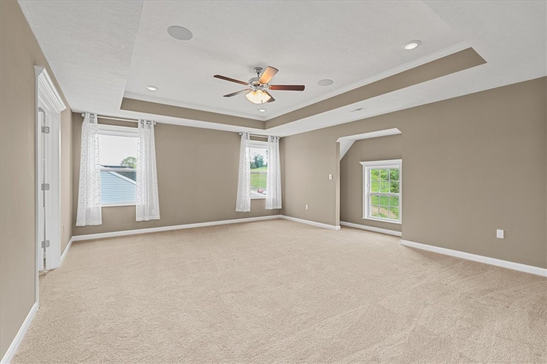 Franklin Park, Pennsylvania, 15143, United States, 4 Bedrooms Bedrooms, ,4 BathroomsBathrooms,Residential,For Sale,1882499