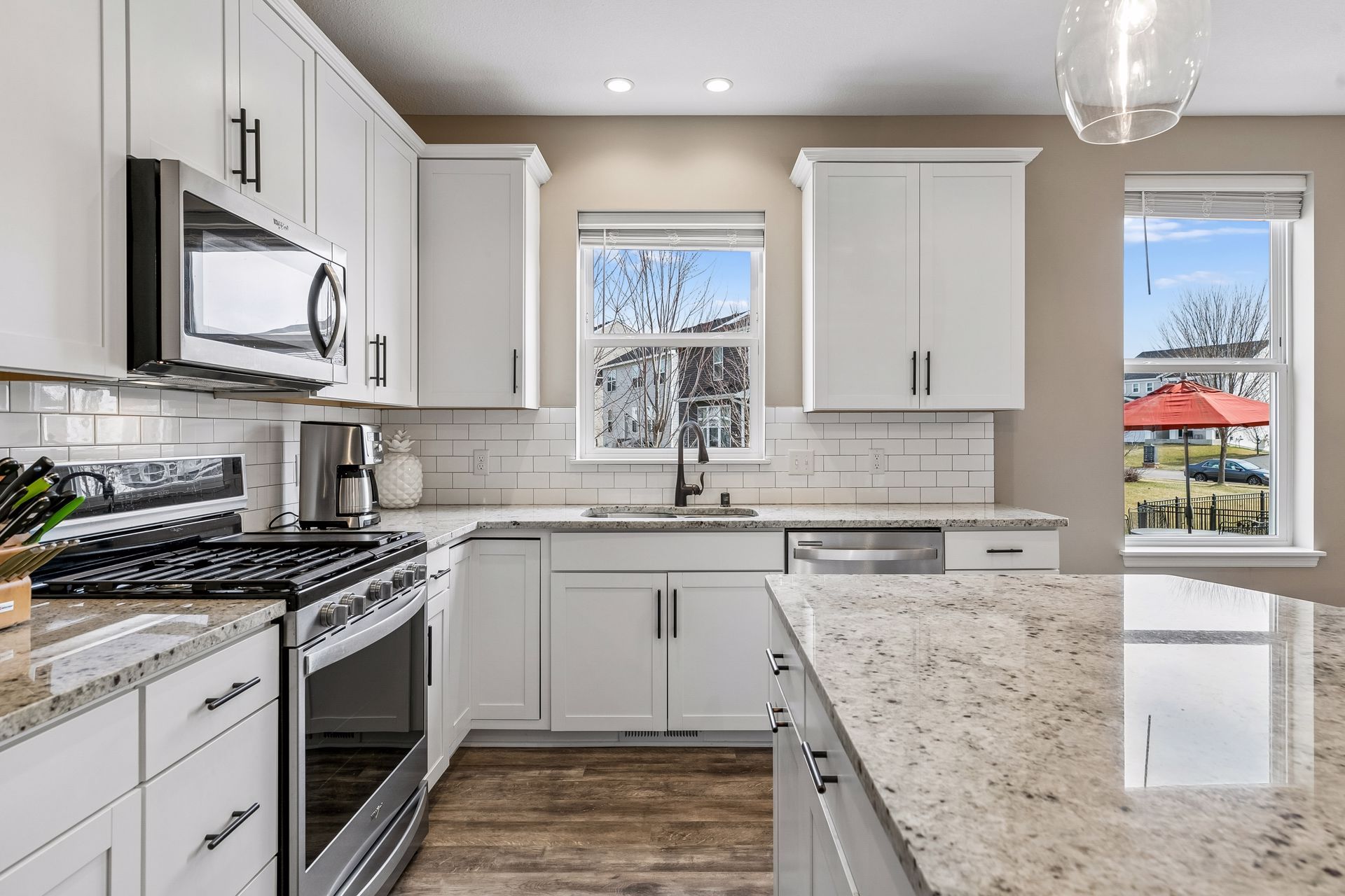  Beautiful Home in Southridge - 物件實景