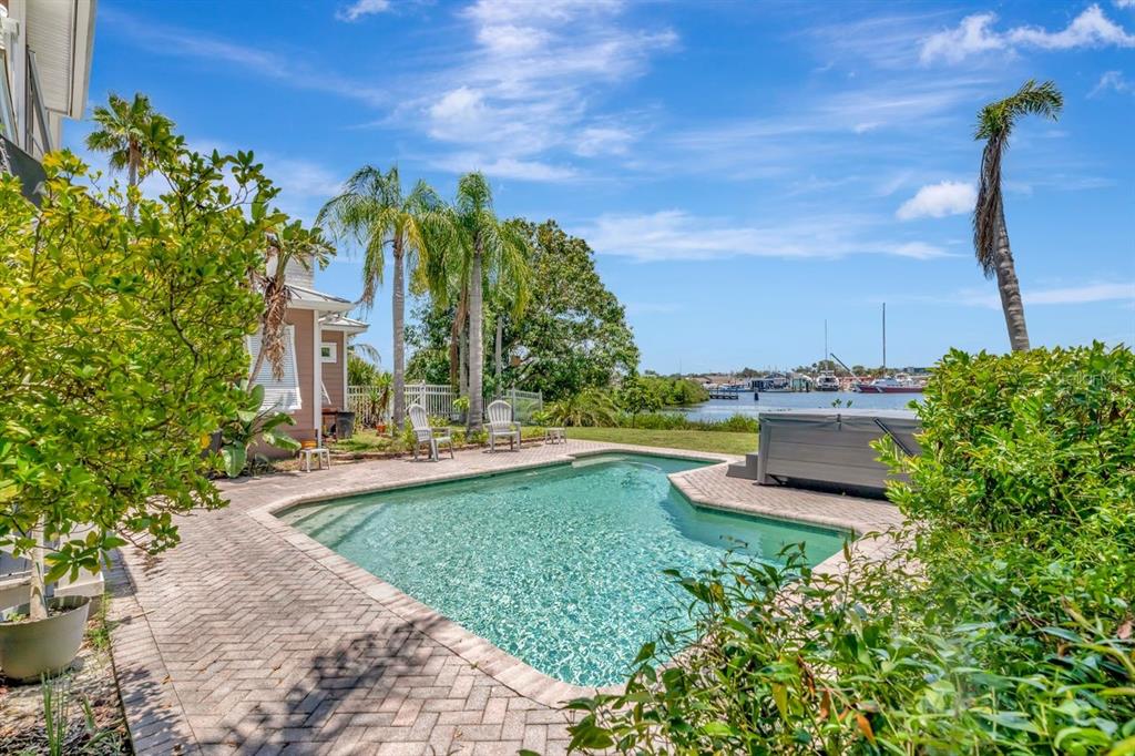 Tarpon Springs, Florida, 34689, United States, 3 Bedrooms Bedrooms, ,3 BathroomsBathrooms,Residential,For Sale,1947969