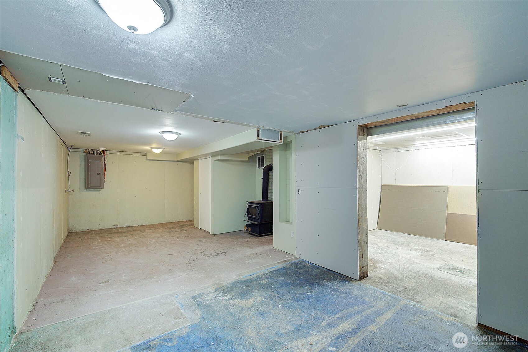 Federal Way, Washington, 98023, United States, 3 Bedrooms Bedrooms, ,3 BathroomsBathrooms,Residential,For Sale,2003316