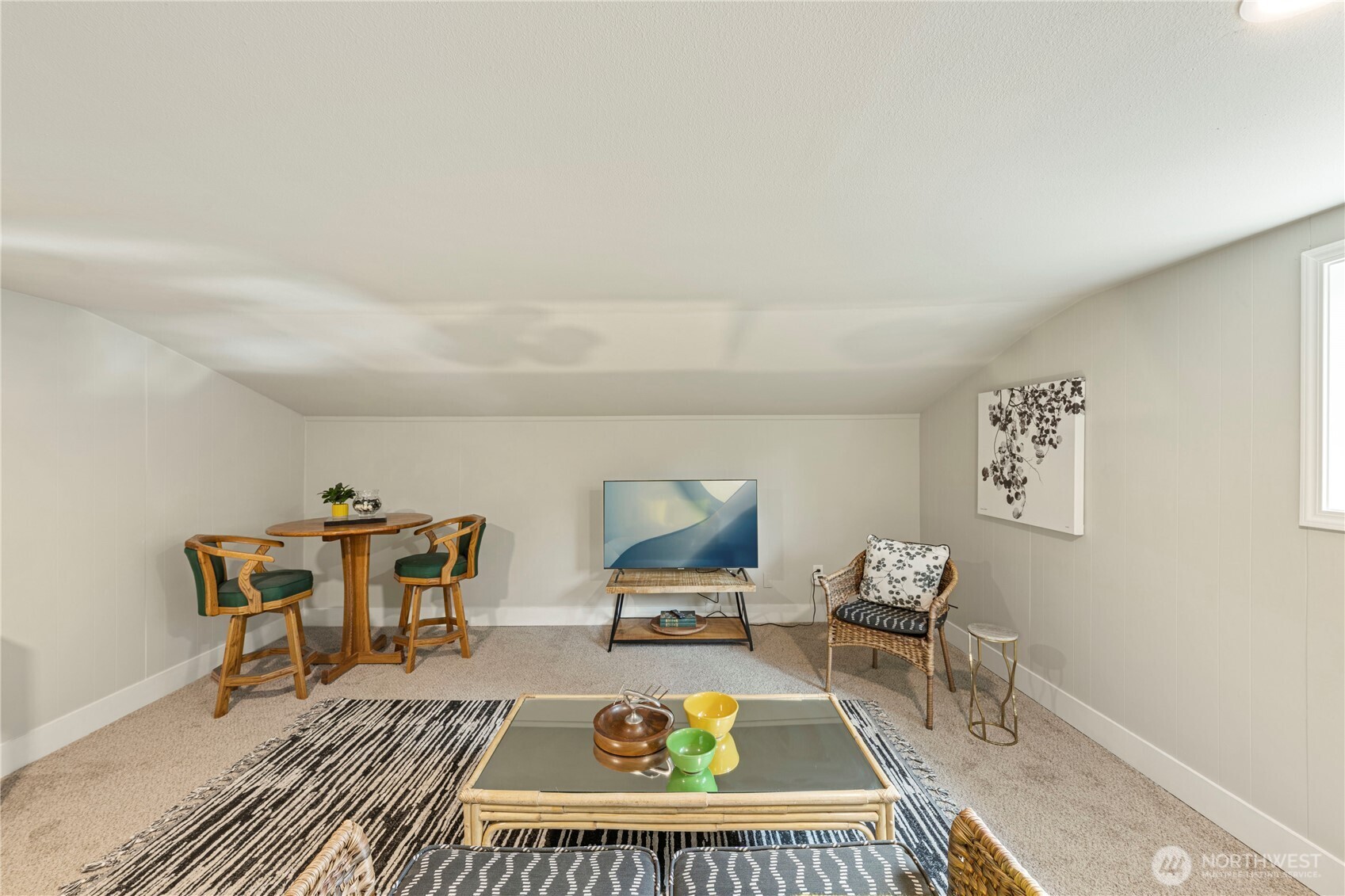 University Place, Washington, 98466, United States, 5 Bedrooms Bedrooms, ,3 BathroomsBathrooms,Residential,For Sale,1910787