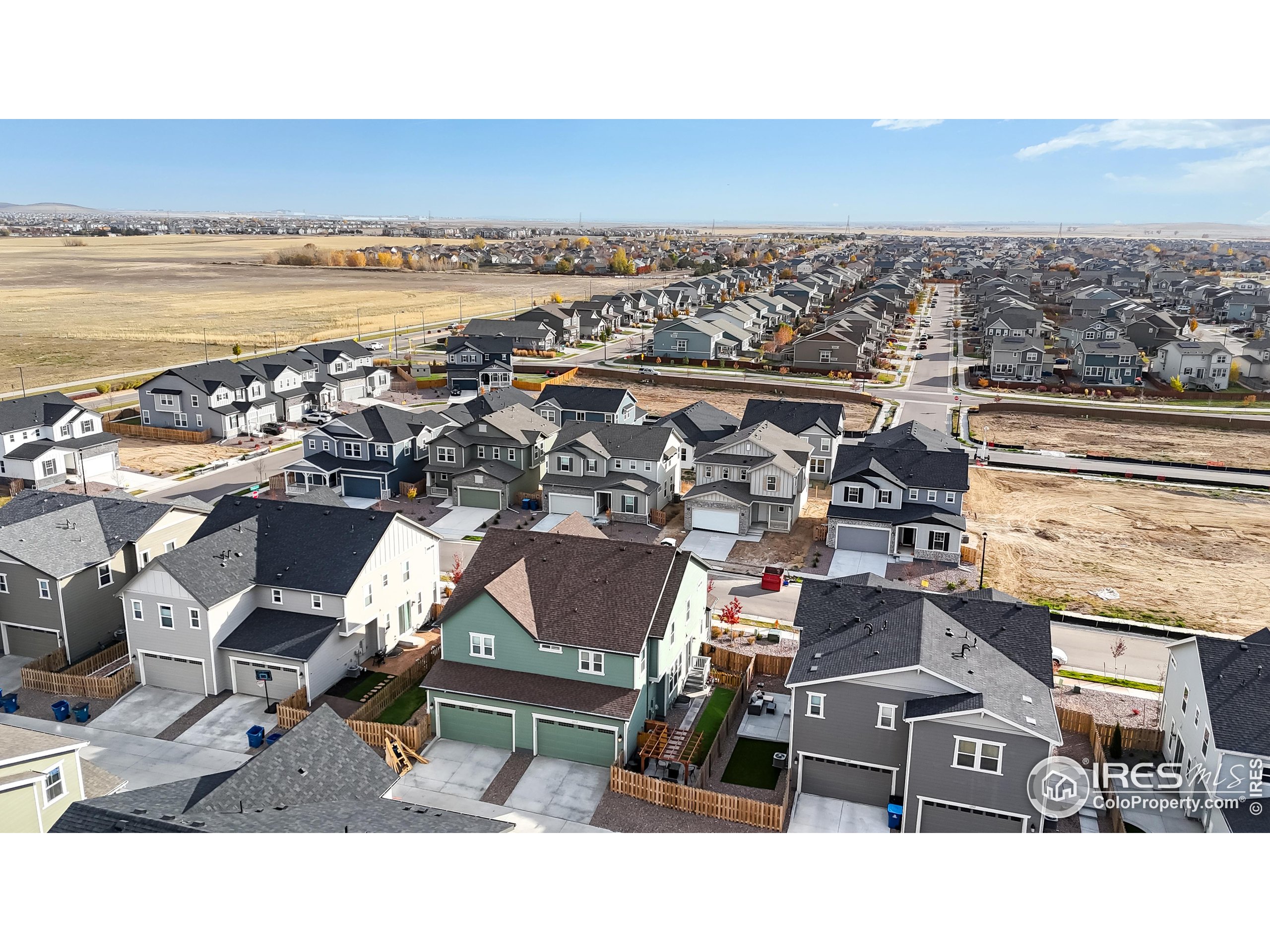 Commerce City, Colorado, 80022, United States, 3 Bedrooms Bedrooms, ,2 BathroomsBathrooms,Residential,For Sale,1987529