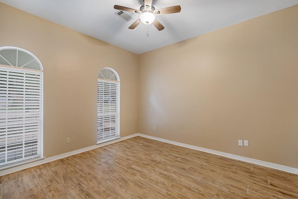 OXFORD, Mississippi, 38655, United States, 4 Bedrooms Bedrooms, ,3 BathroomsBathrooms,Residential,For Sale,1991795