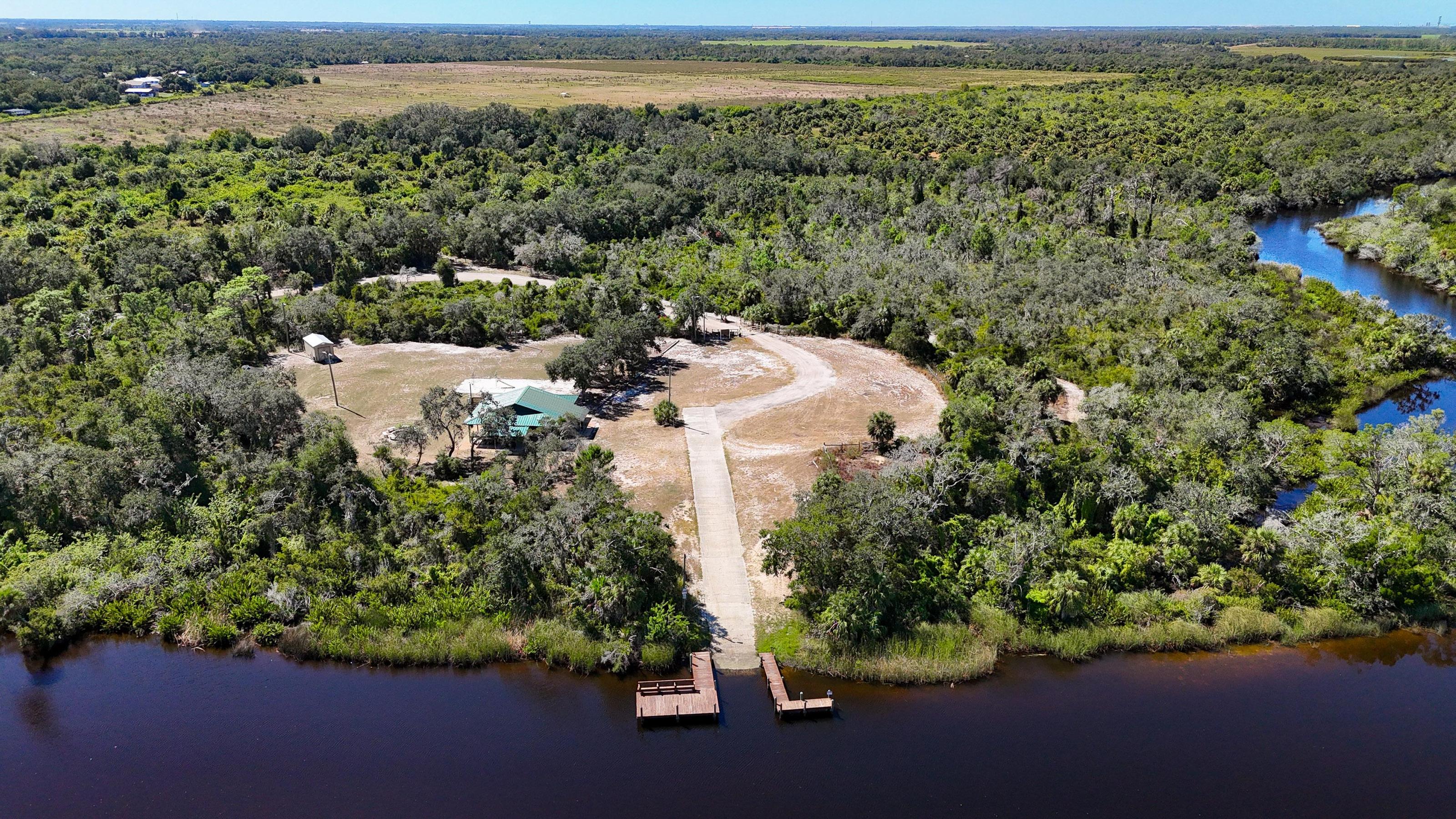 Wimauma, Florida, 33598, United States, 3 Bedrooms Bedrooms, ,3 BathroomsBathrooms,Residential,For Sale,1983978