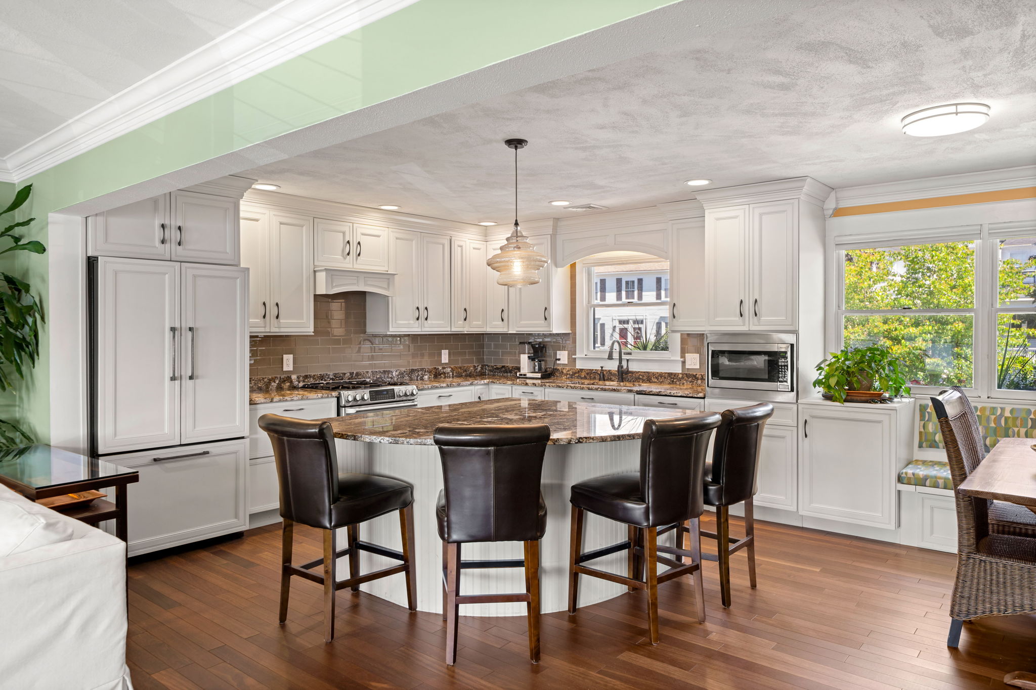  425 Main St, Amesbury, MA, 01913 - 物件實景