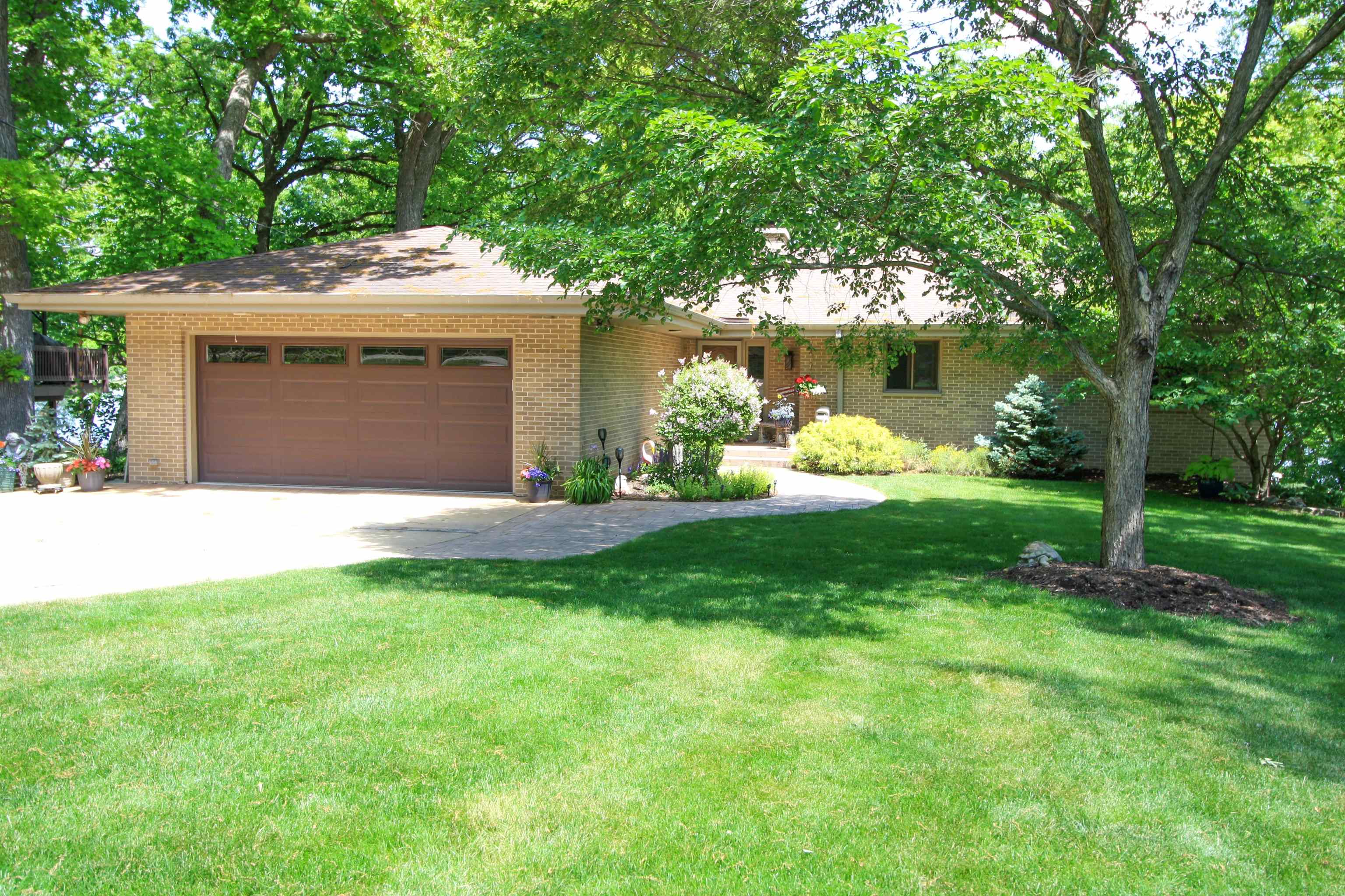 Beloit, Wisconsin, 53511, United States, 4 Bedrooms Bedrooms, ,3 BathroomsBathrooms,Residential,For Sale,1908043