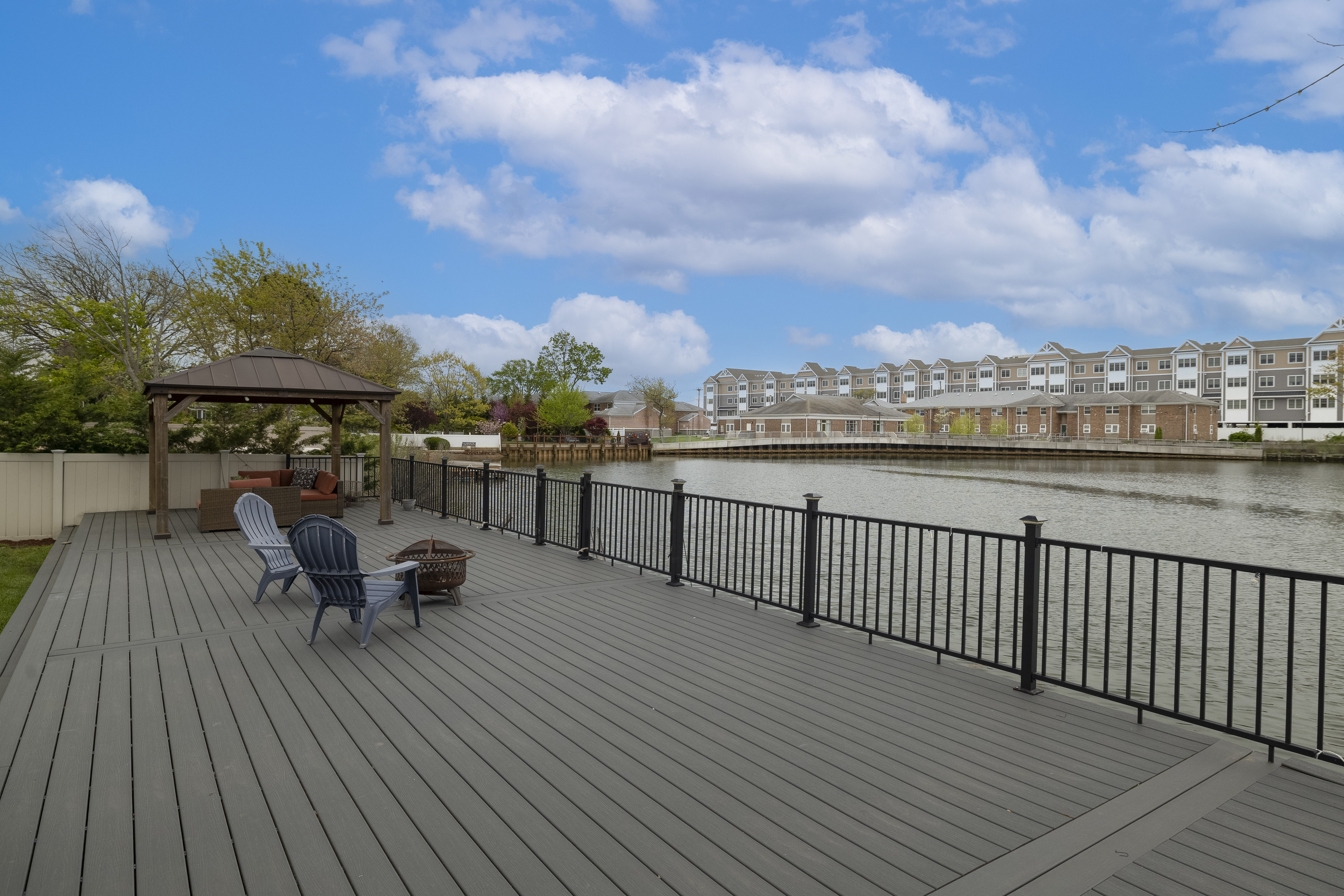  615 Pearl Street, Oceanside, NY, 11572 - 物件實景