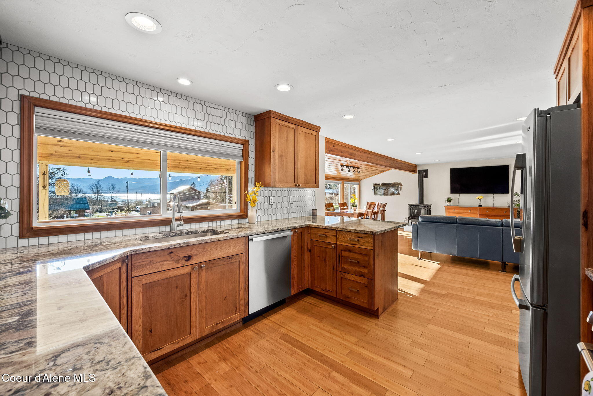 Bayview, Idaho, 83803, United States, 3 Bedrooms Bedrooms, ,1 BathroomBathrooms,Residential,For Sale,2038469