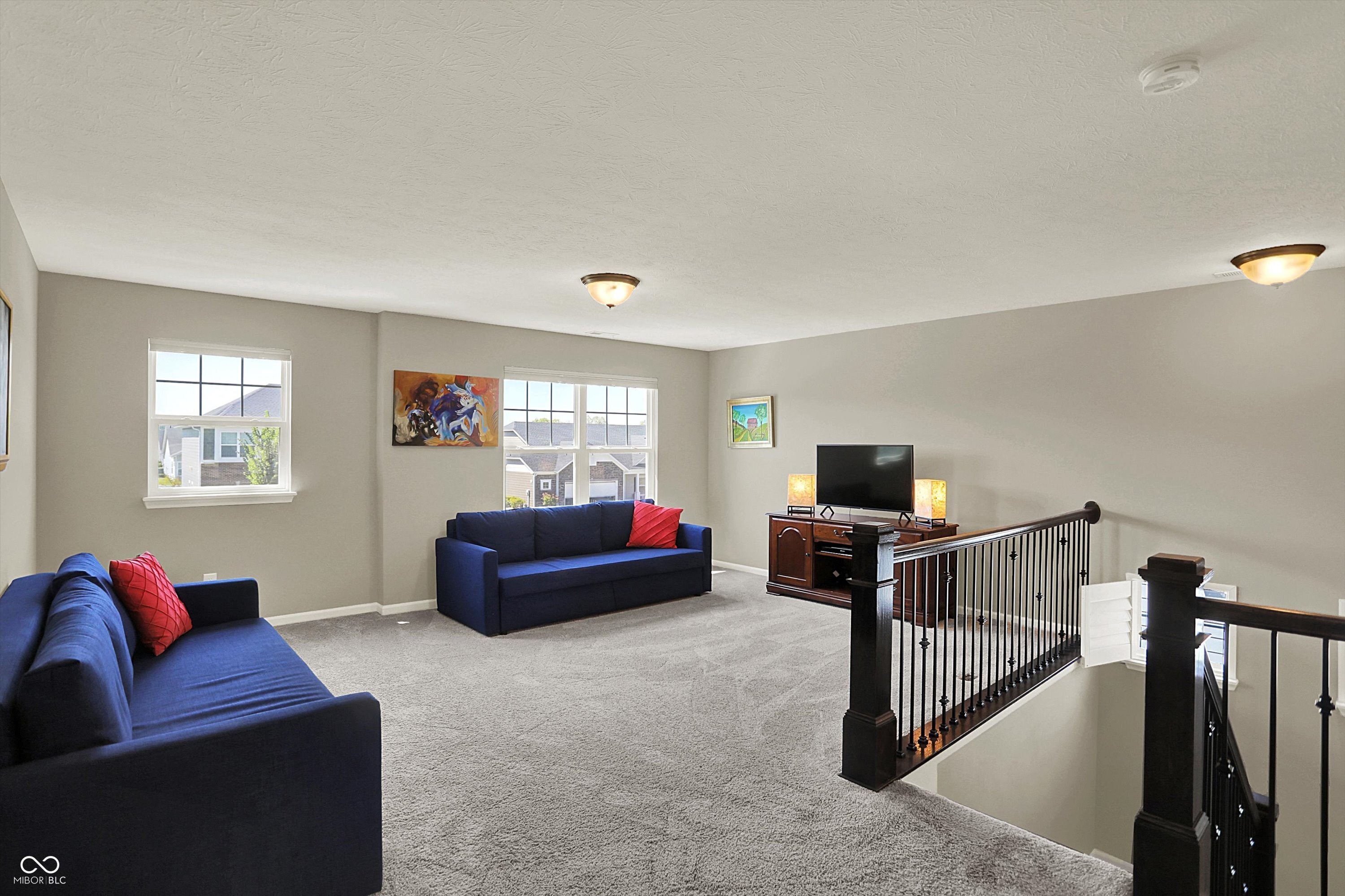 Noblesville, Indiana, 46060, United States, 5 Bedrooms Bedrooms, ,3 BathroomsBathrooms,Residential,For Sale,1974054