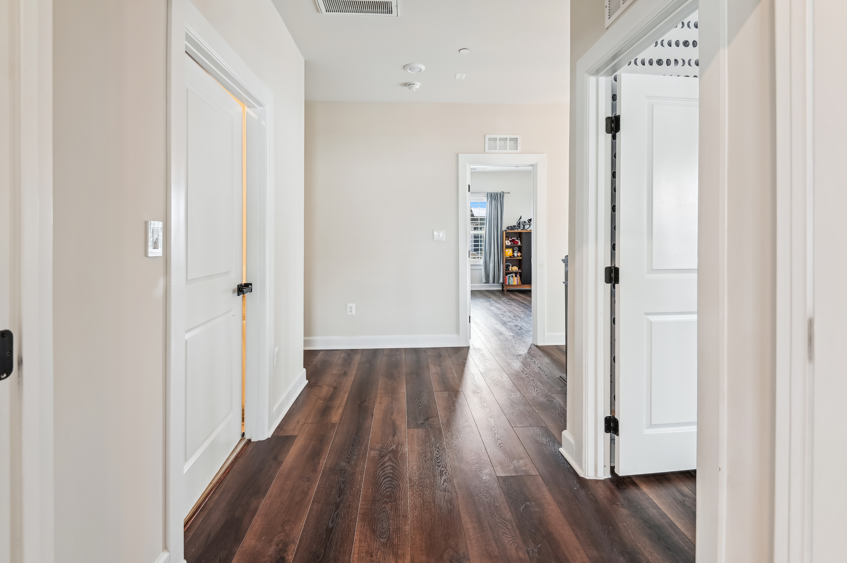  TWO RIVERS - 物件實景