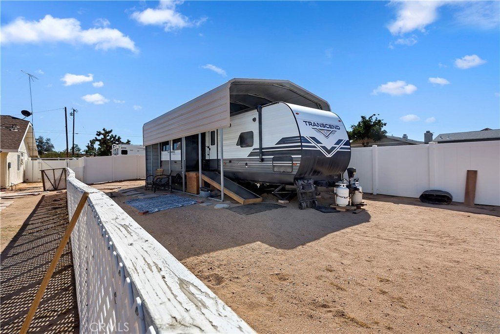 Hesperia, California, 92345, United States, 3 Bedrooms Bedrooms, ,2 BathroomsBathrooms,Residential,For Sale,1933281