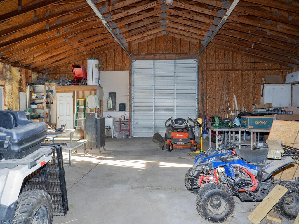 Virginia Beach Va, Virginia, 23457, United States, 4 Bedrooms Bedrooms, ,3 BathroomsBathrooms,Residential,For Sale,1989088