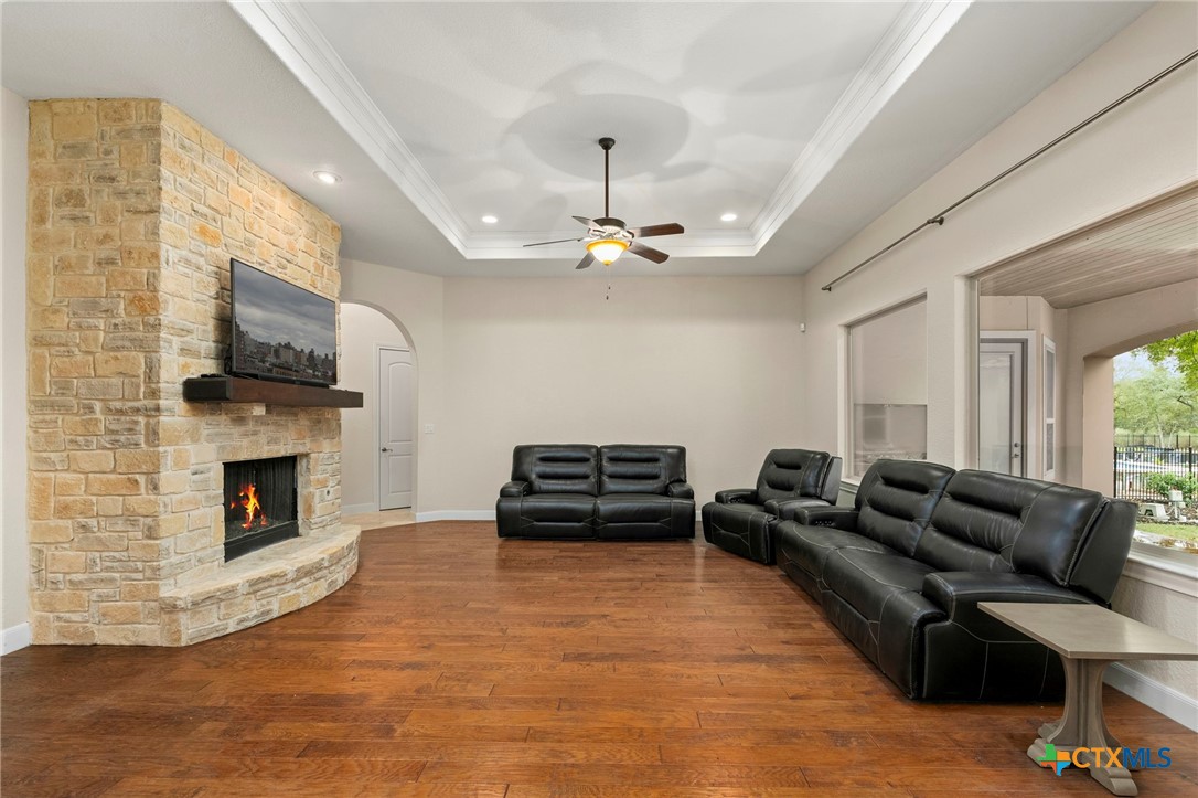 San Antonio, Texas, 78266, United States, 3 Bedrooms Bedrooms, ,3 BathroomsBathrooms,Residential,For Sale,1918081