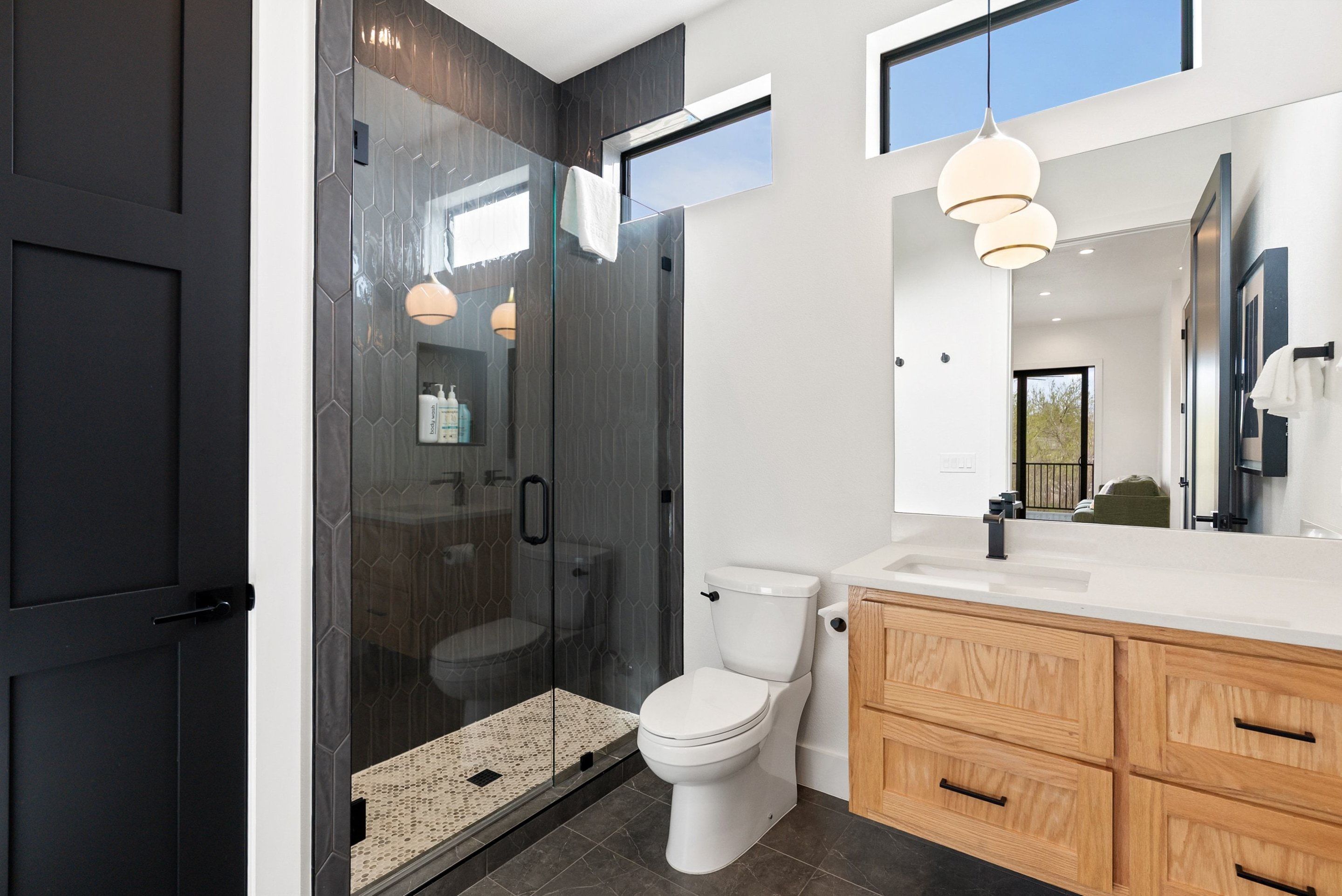  Luxury Value 2023 build on Lake LBJ - 物件實景