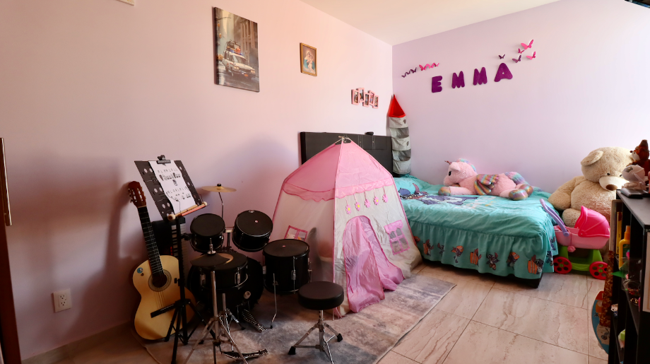 Morelia, Michoacán de Ocampo, 58200, Mexico, 3 Bedrooms Bedrooms, ,2 BathroomsBathrooms,Residential,For Sale,2000859