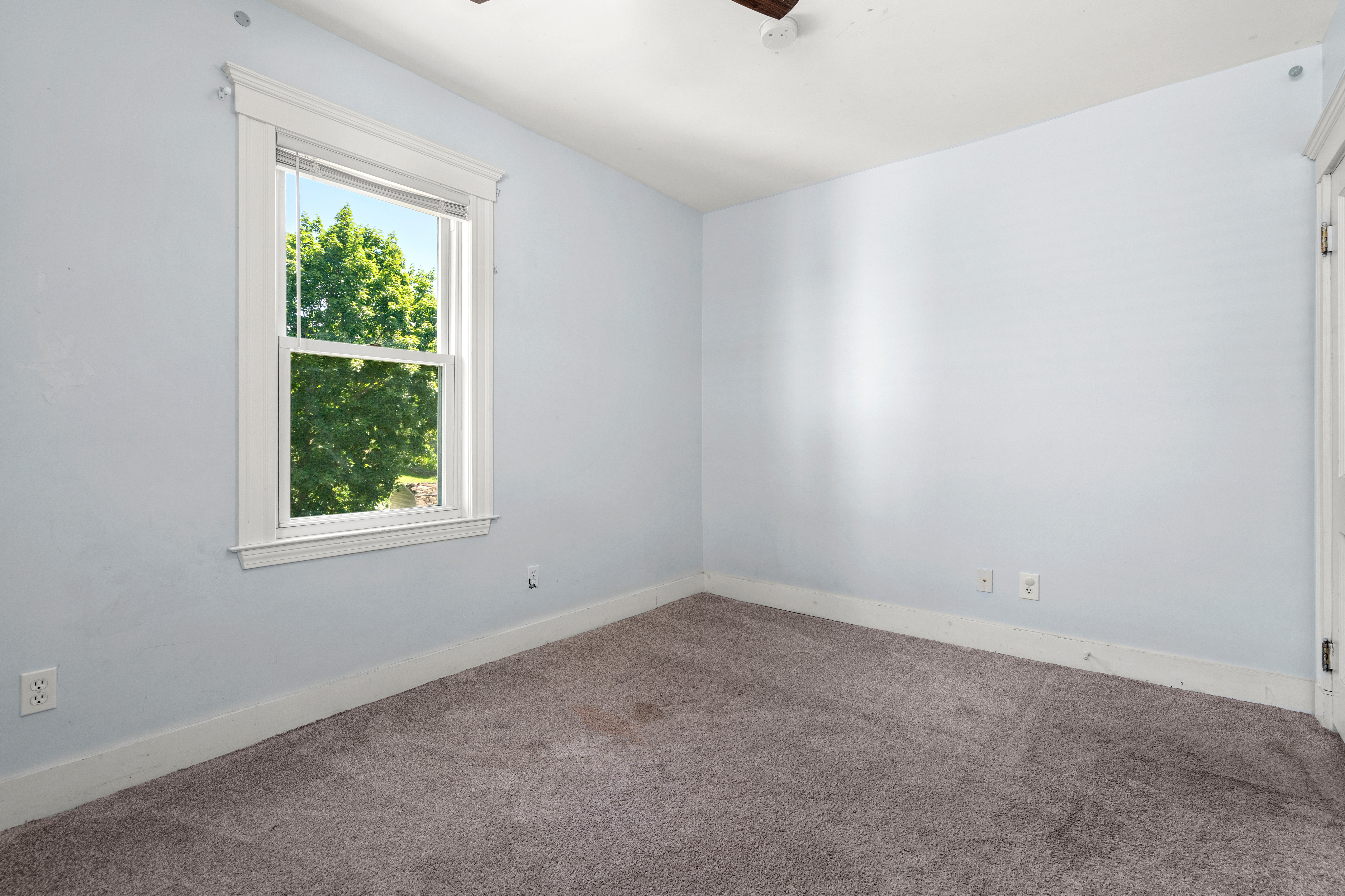  21-23 Averton Street, Boston, MA, 02131 - 物件實景