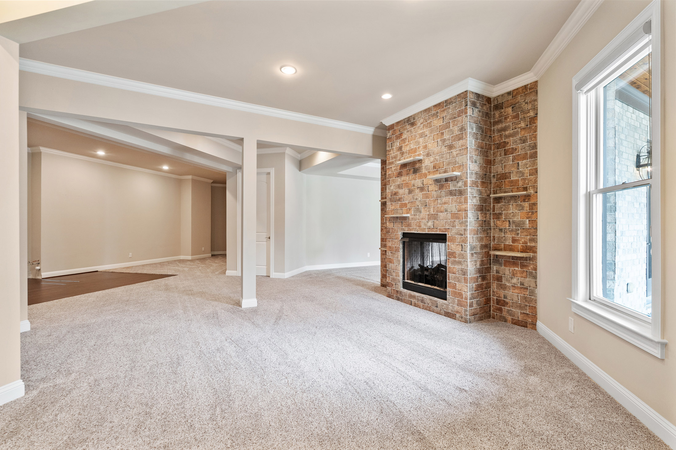  An Reminiscent of Old-World Charm Meets Modern Luxury on This Milton Estate - 物件實景