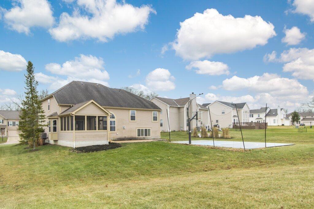 Lewis Center, Ohio, 43035, United States, 5 Bedrooms Bedrooms, ,3 BathroomsBathrooms,Residential,For Sale,2010957