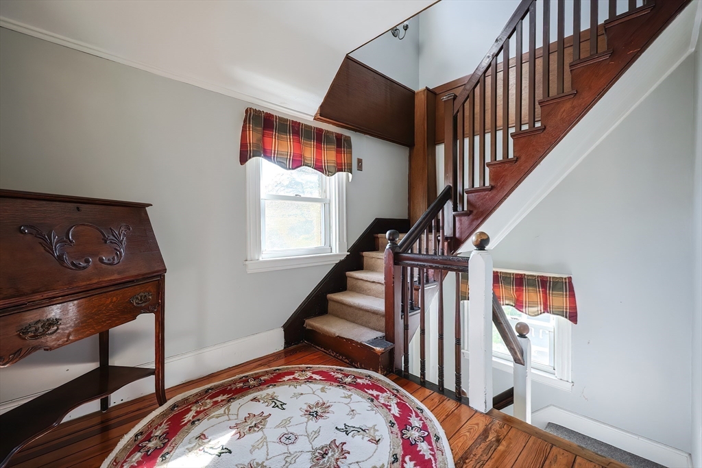 Boston, Massachusetts, 02136, United States, 4 Bedrooms Bedrooms, ,2 BathroomsBathrooms,Residential,For Sale,1944932