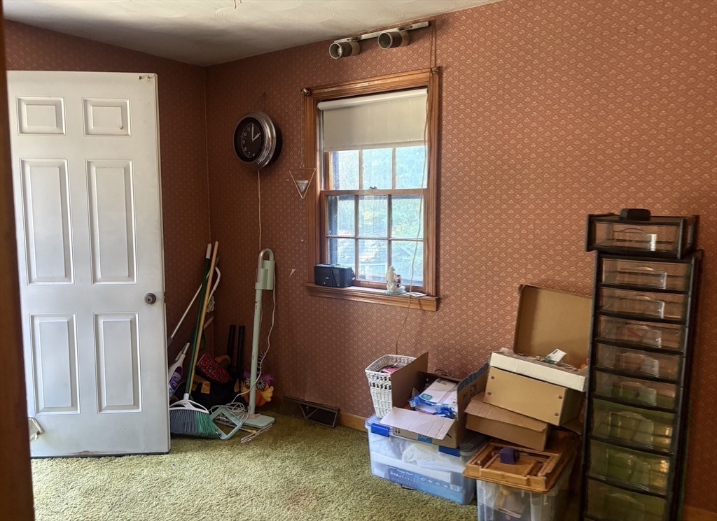 Halifax, Massachusetts, 02338, United States, 4 Bedrooms Bedrooms, ,4 BathroomsBathrooms,Residential,For Sale,1897355