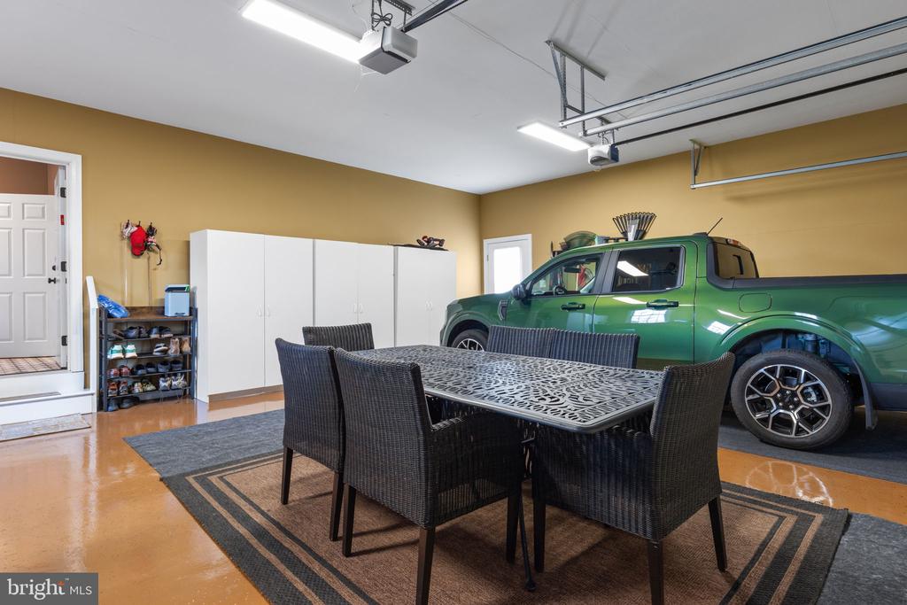 New Hope, Pennsylvania, 18938, United States, 4 Bedrooms Bedrooms, ,4 BathroomsBathrooms,Residential,For Sale,2003111