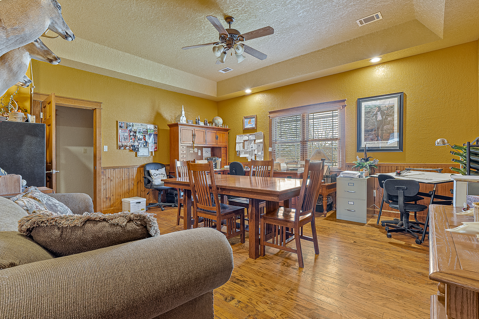 Jonesboro, Arkansas, 72405, United States, 4 Bedrooms Bedrooms, ,3 BathroomsBathrooms,Residential,For Sale,1942326