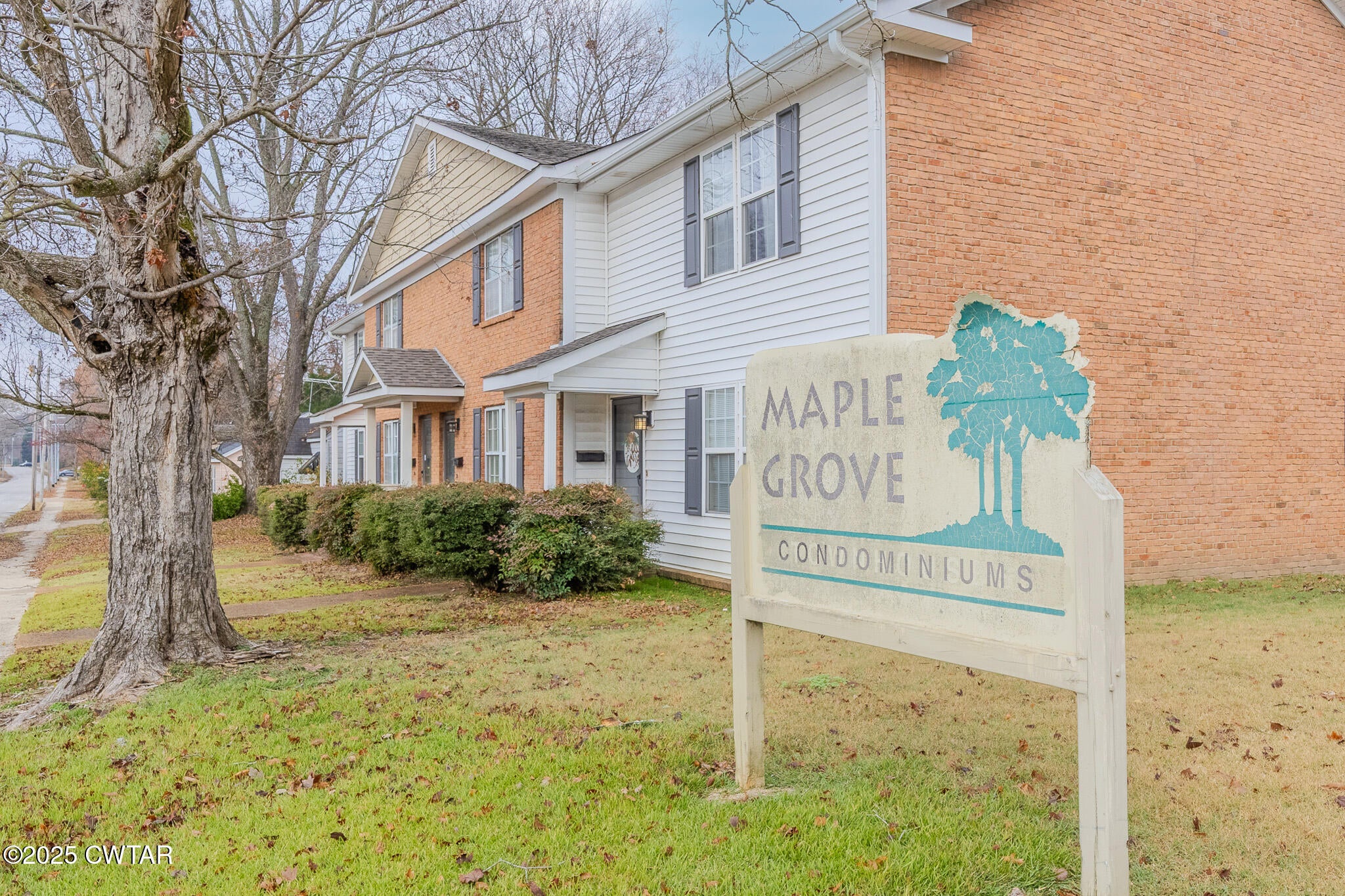 Brownsville, Tennessee, 38012, United States, 2 Bedrooms Bedrooms, ,2 BathroomsBathrooms,Residential,For Sale,1999163