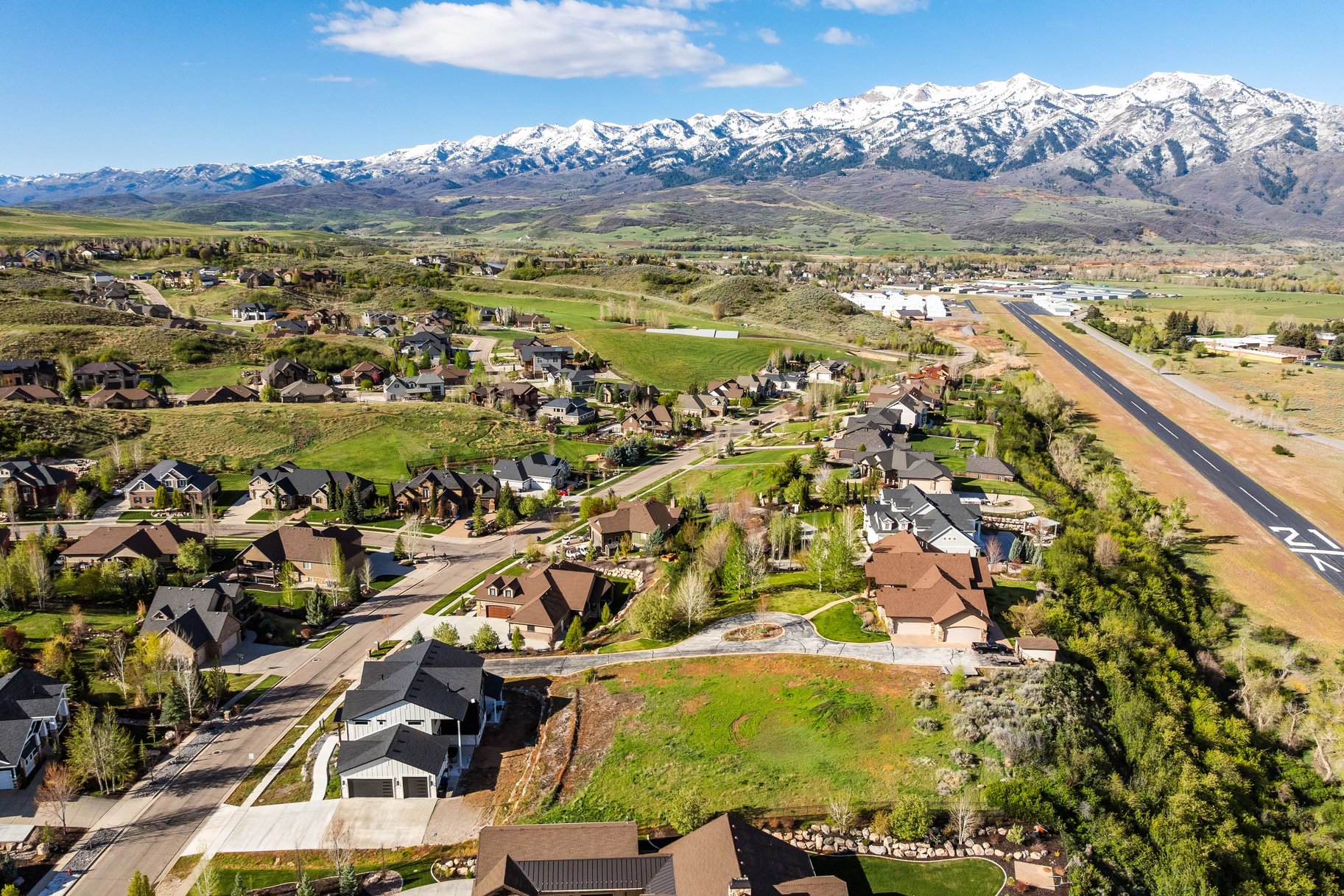  .88 Acre Lot in Mtn. Green with Unobstructed Snowbasin Views - 物件實景