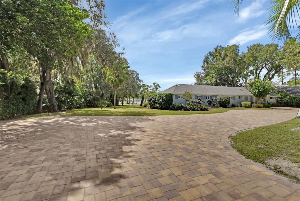 Deland, Florida, 32724, United States, 4 Bedrooms Bedrooms, ,2 BathroomsBathrooms,Residential,For Sale,1917244