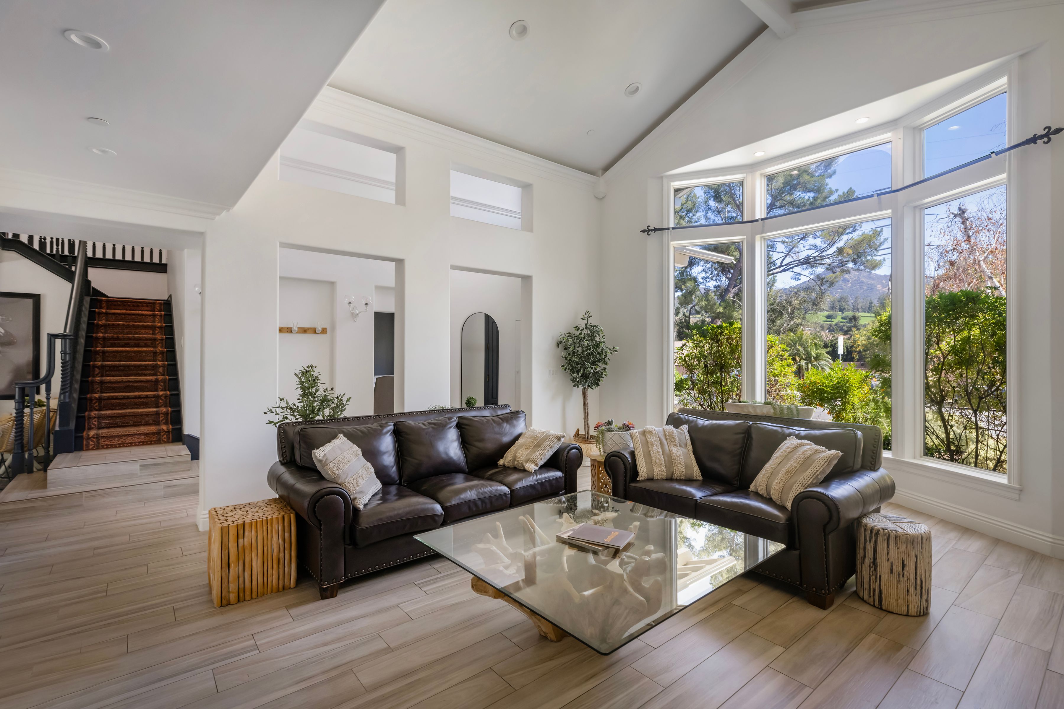  1333 West Valleyheart Drive - 物件實景