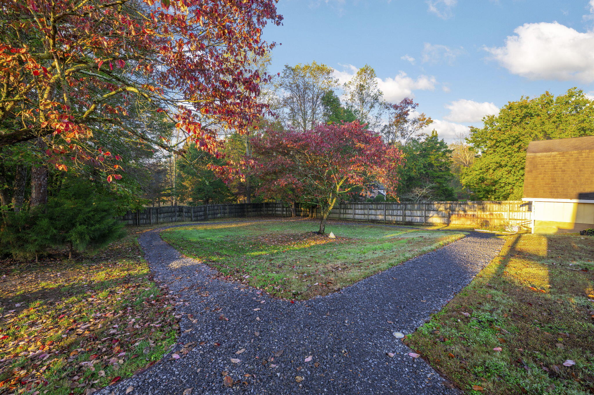 Cleveland, Tennessee, 37312, United States, 3 Bedrooms Bedrooms, ,4 BathroomsBathrooms,Residential,For Sale,1988067