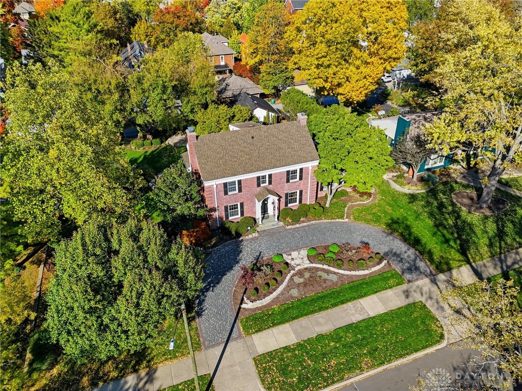 Oakwood, Ohio, 45409, United States, 4 Bedrooms Bedrooms, ,3 BathroomsBathrooms,Residential,For Sale,1987886