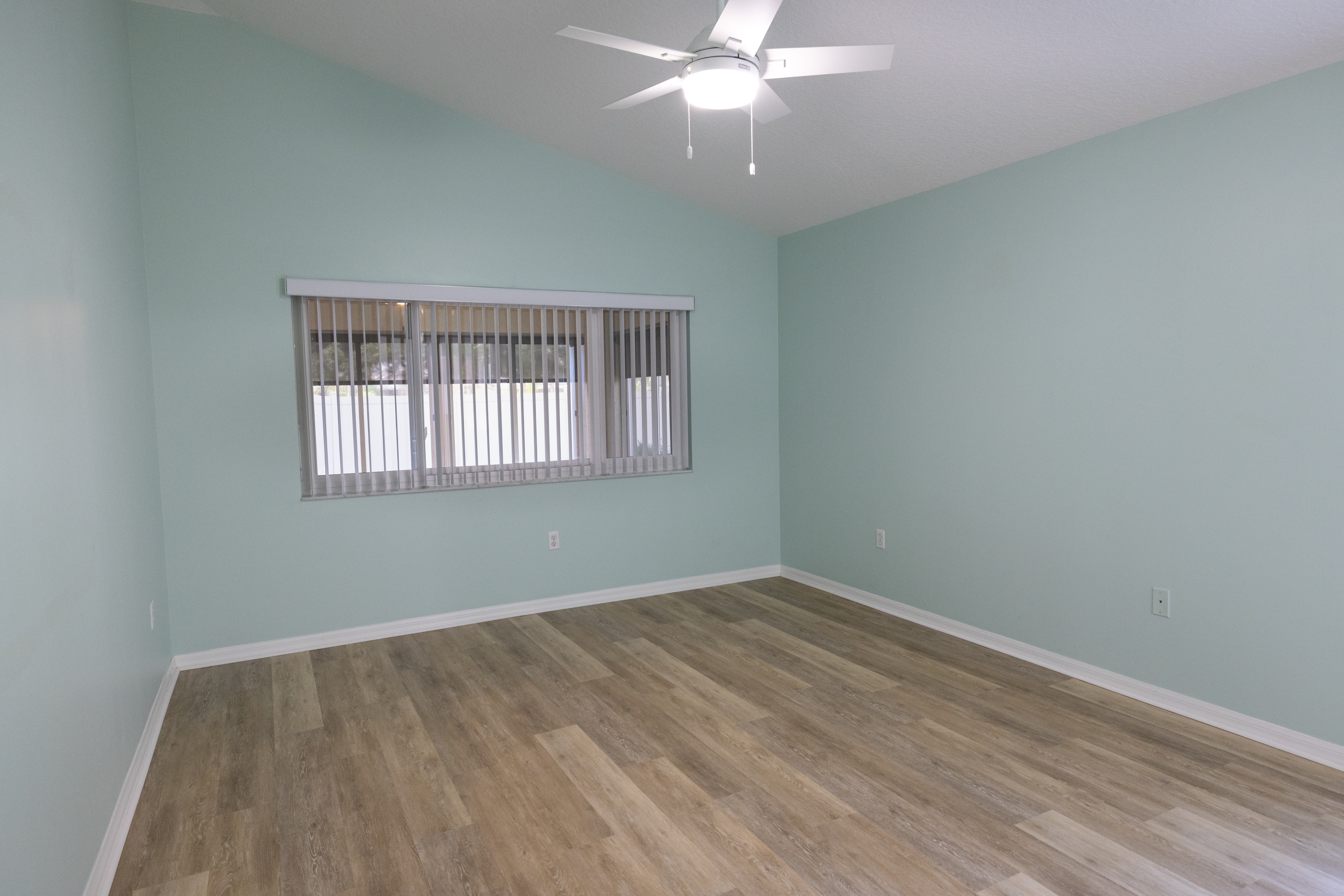  681 Indian Oaks Drive, Melbourne, FL, 32901 - 物件實景